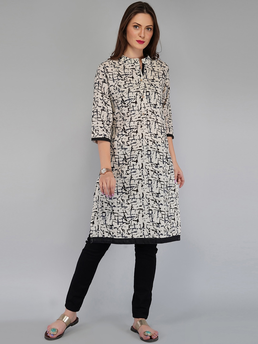 

METRO-FASHION Women Abstract Printed Pure Cotton Kurta, Beige