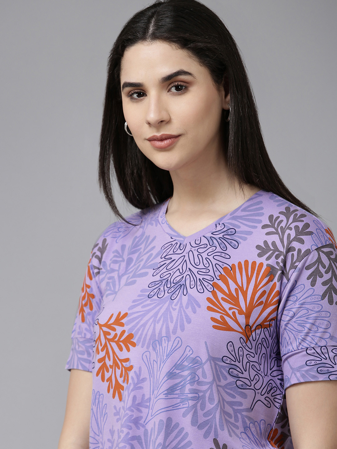 

Van Heusen Woman Tropical Printed V-Neck Casual T-shirt, Lavender