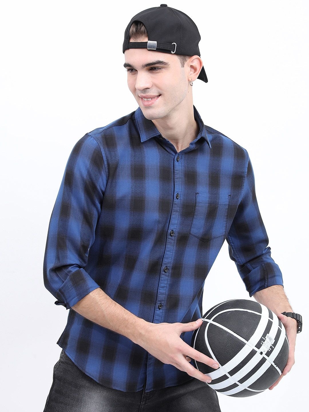 

HIGHLANDER Men Slim Fit Checked Casual Cotton Shirt, Blue