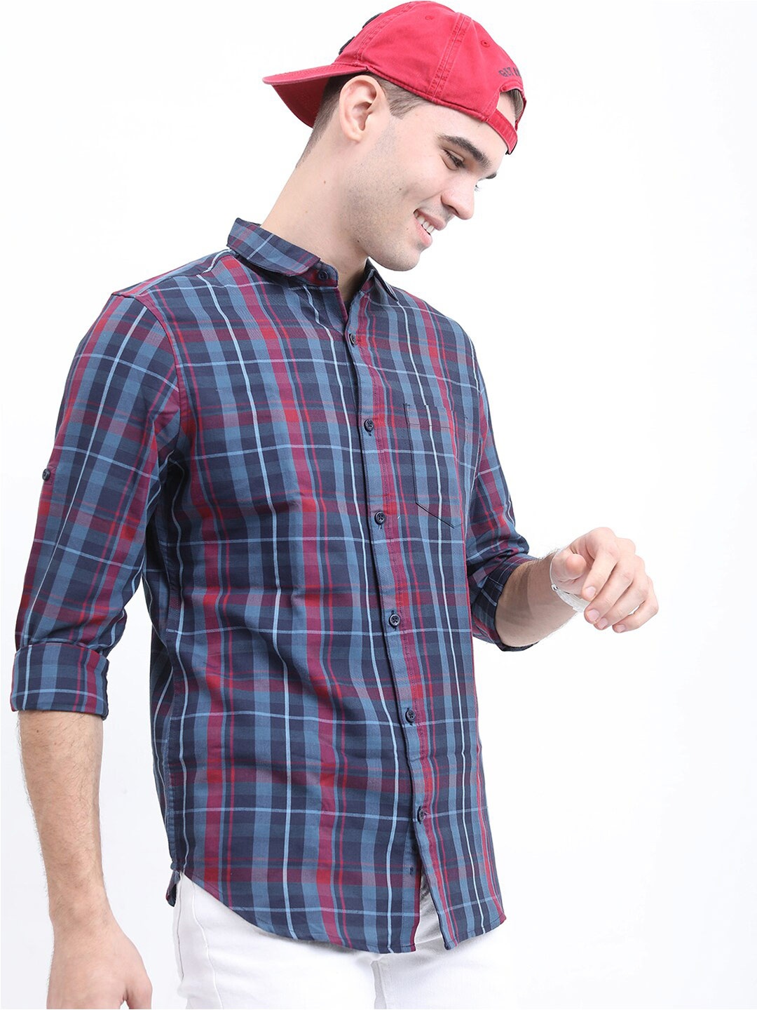 

HIGHLANDER Men Navy Blue Slim Fit Checked Casual Shirt