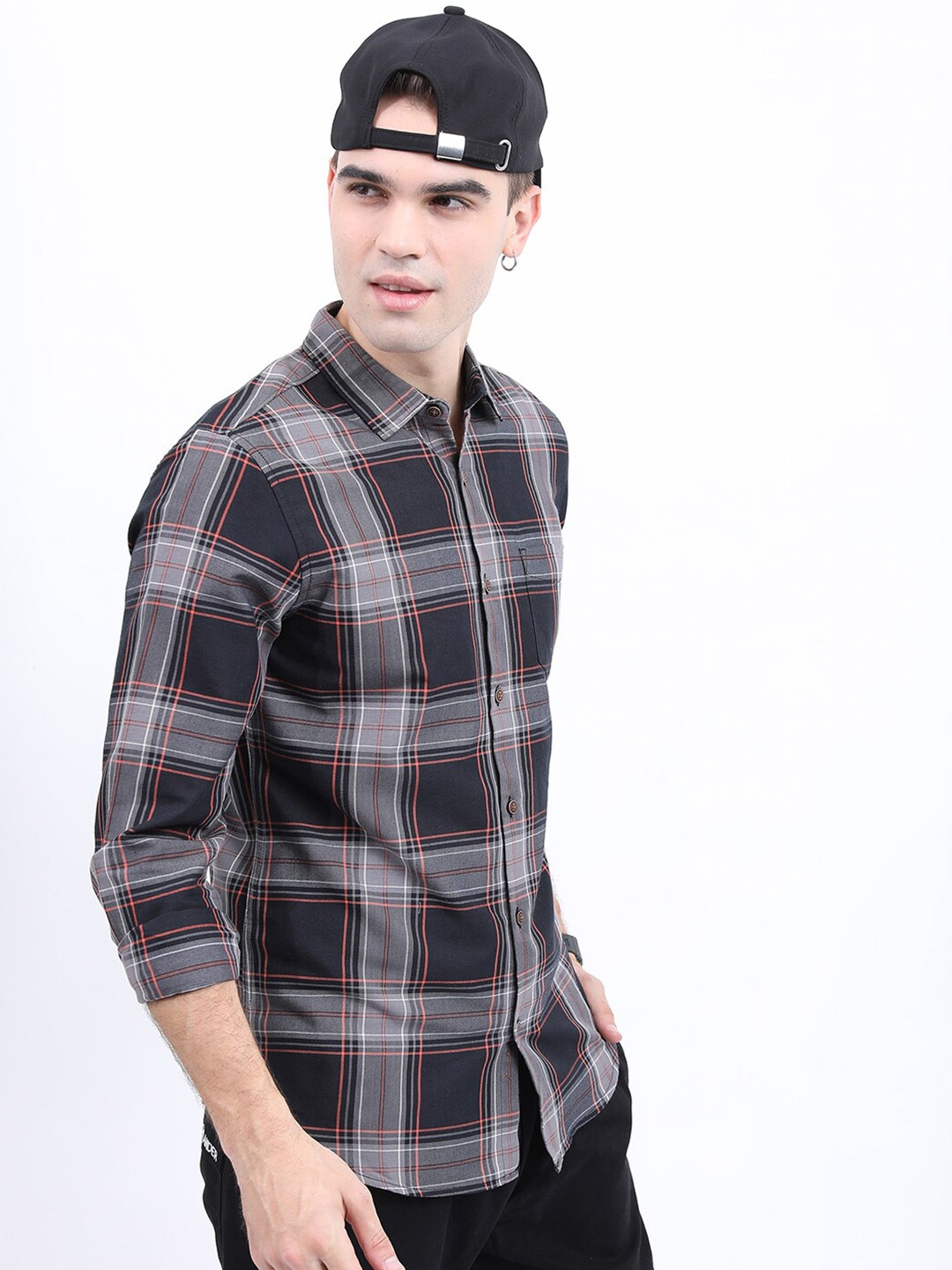 

HIGHLANDER Men Slim Fit Tartan Checked Casual Cotton Shirt, Black