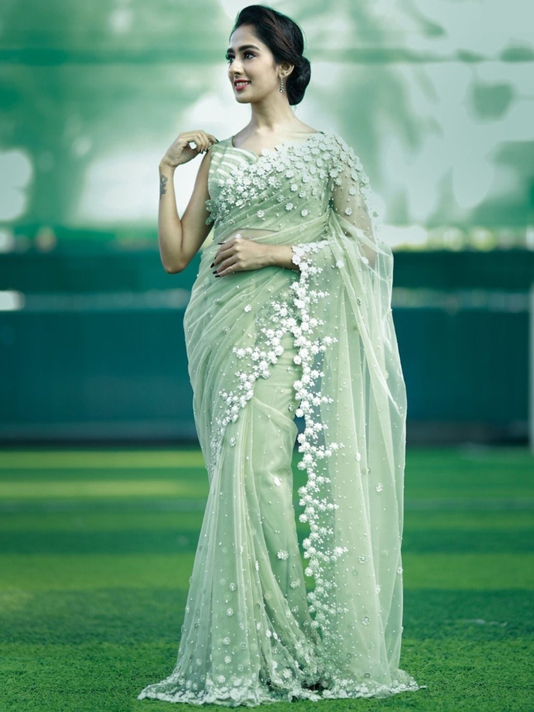 

Fashionuma Embellished Beads and Stones Net Heavy Work Saree, Green