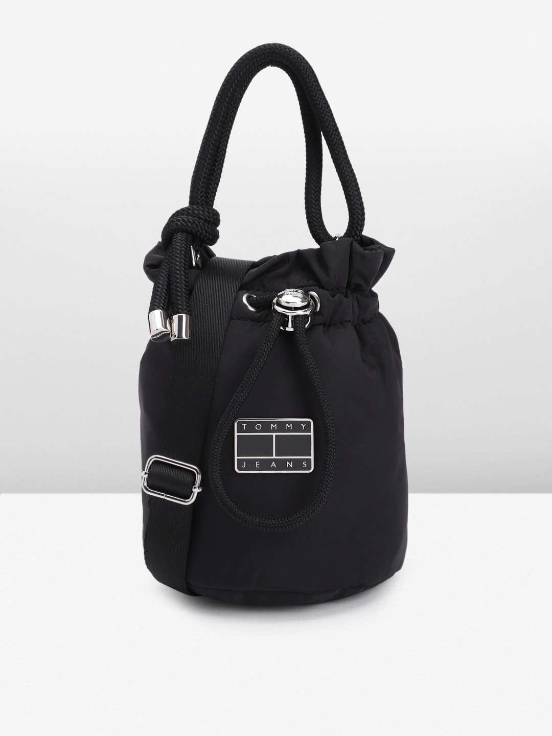 

Tommy Hilfiger Bucket Handheld Bag, Black