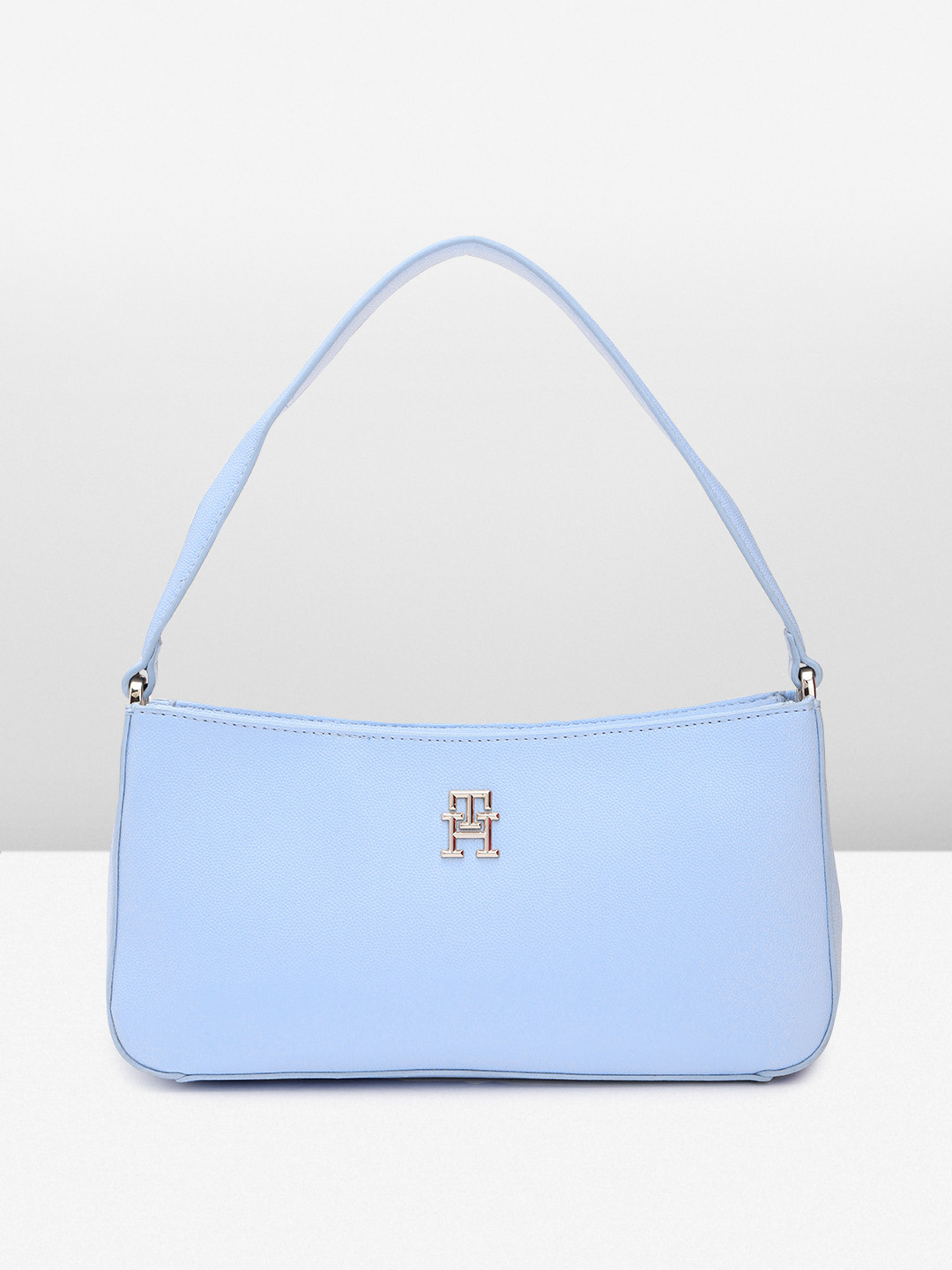 

Tommy Hilfiger Solid PU Structured Baguette Bag, Blue