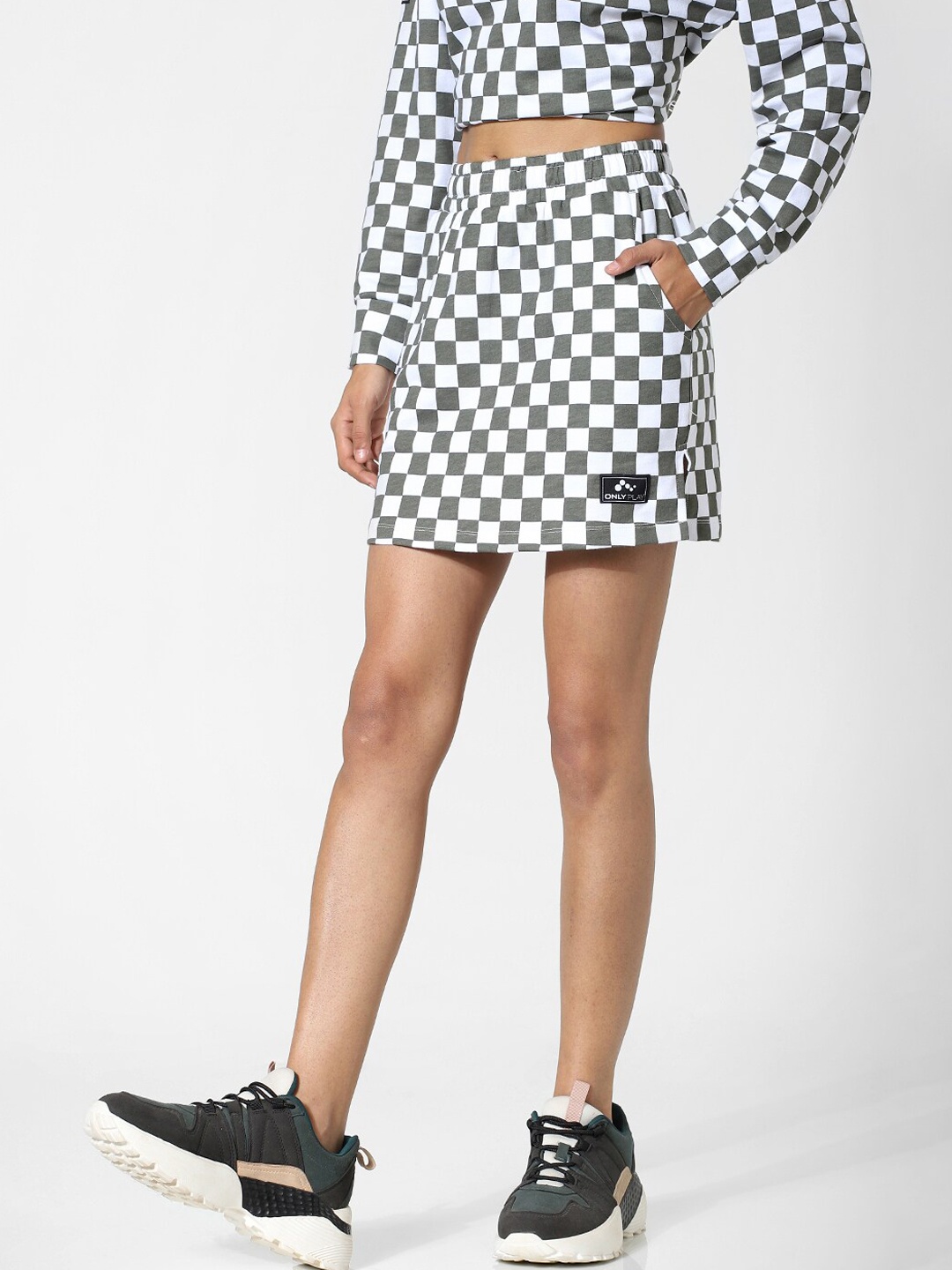 

ONLY Women Checked A-Line Above Knee Skirts, White