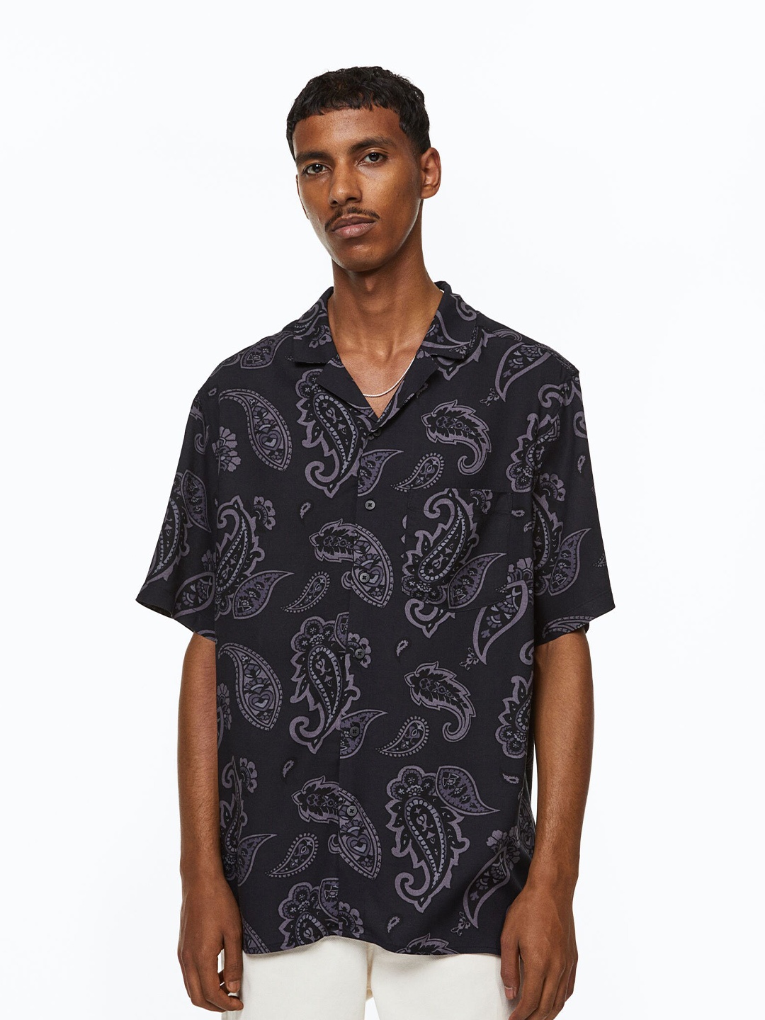 

H&M Men Regular Fit Resort Shirt, Blue
