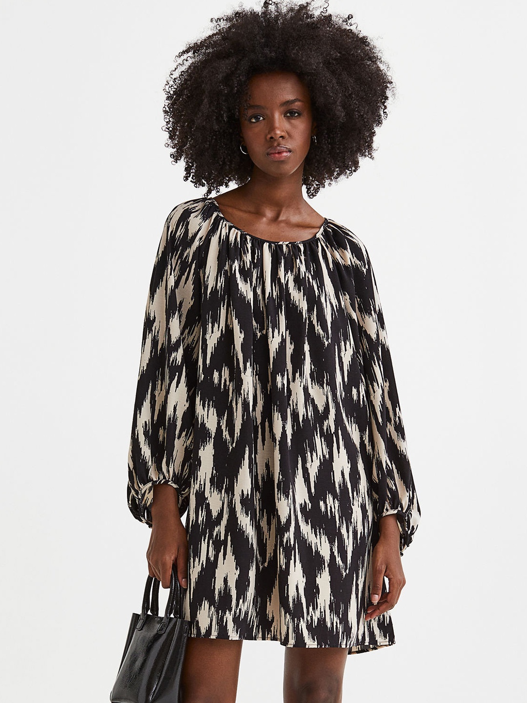 

H&M Balloon-Sleeved Crepe Dress, Black