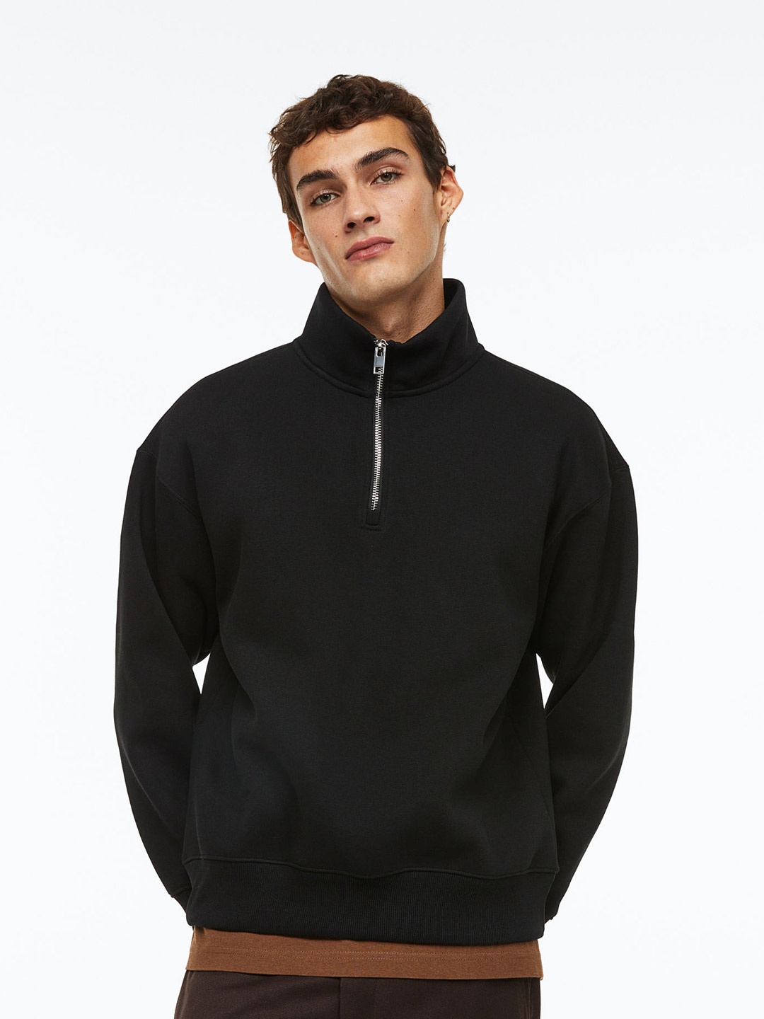 

H&M Men Relaxed Fit Zip-Top Sweatshirt, Black