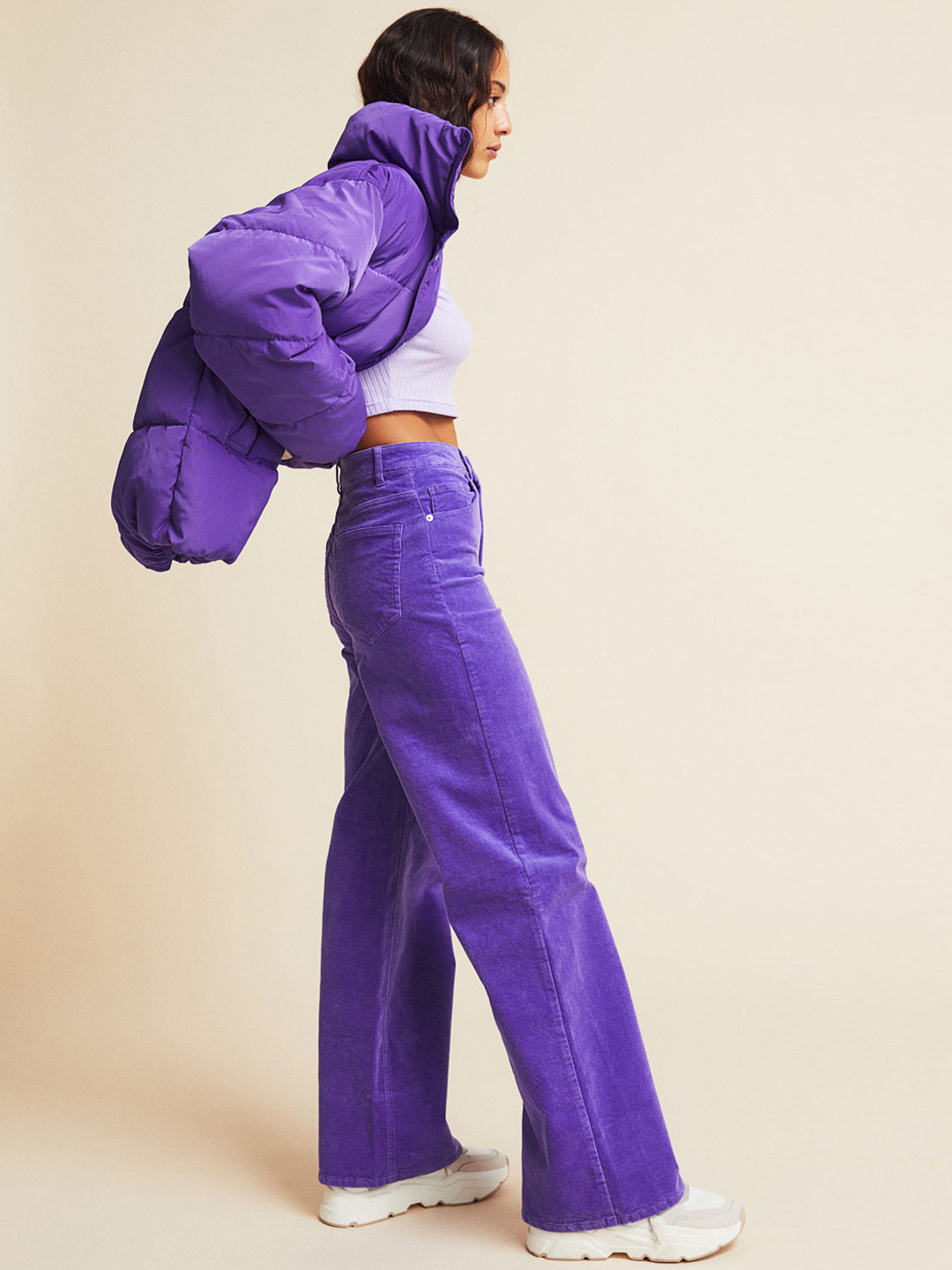 

H&M Women Corduroy Trousers, Purple