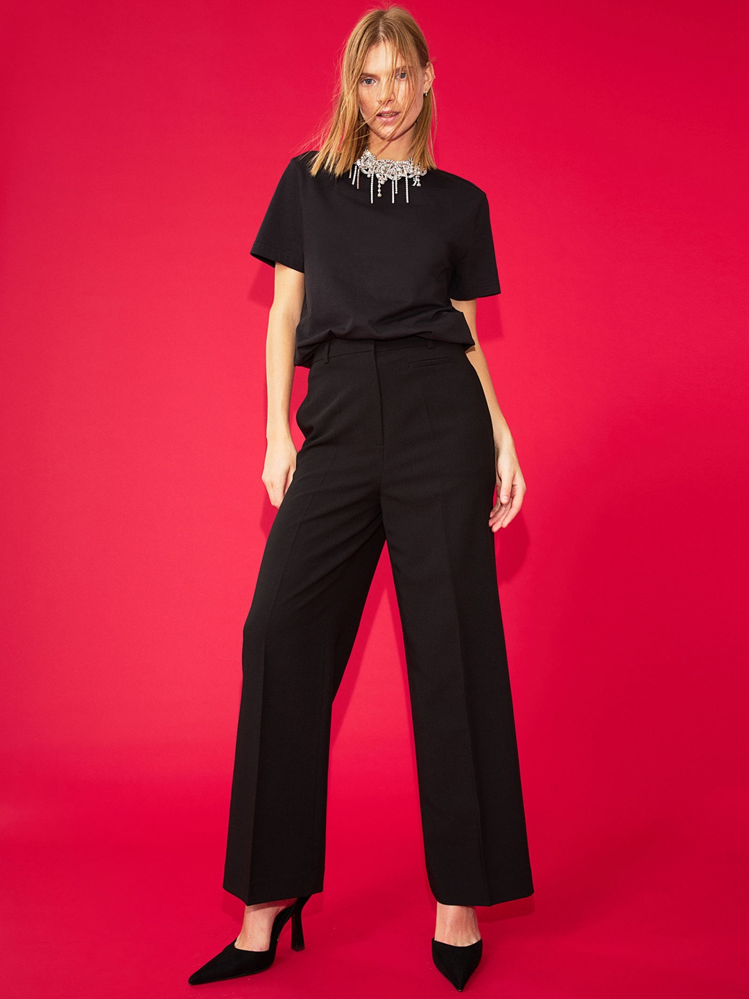 

H&M Women Straight Trousers, Black