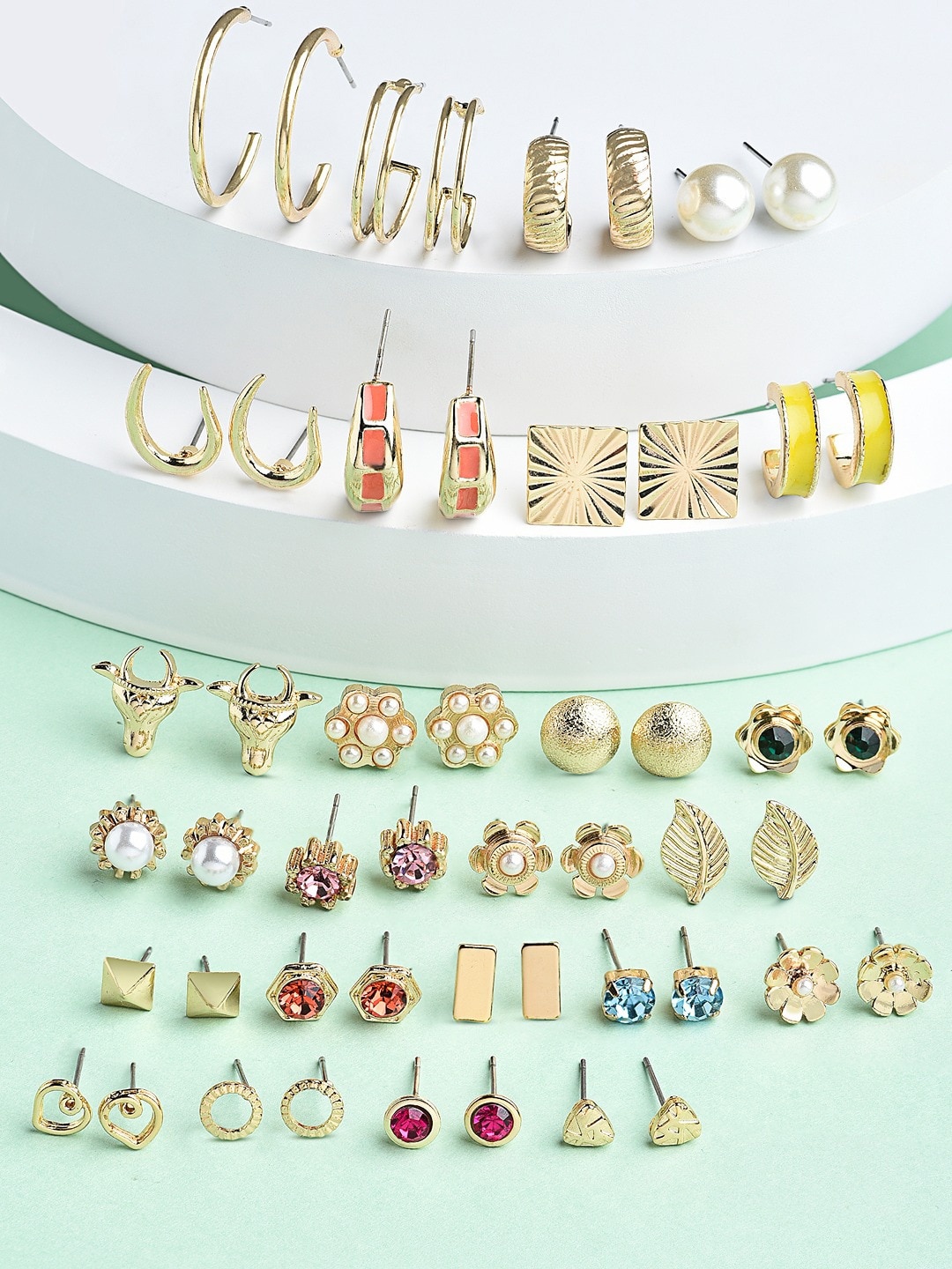 

AMI Set of 25 Contemporary Studs Earrings, Gold