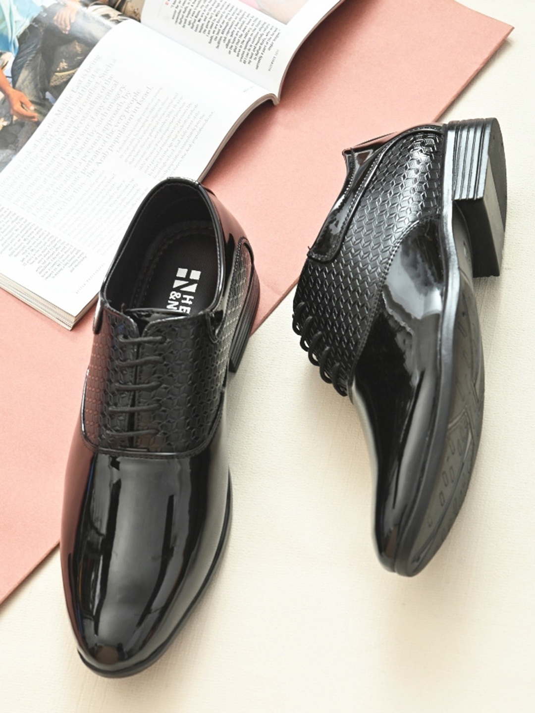 

HERE&NOW Men Black Formal Derbys