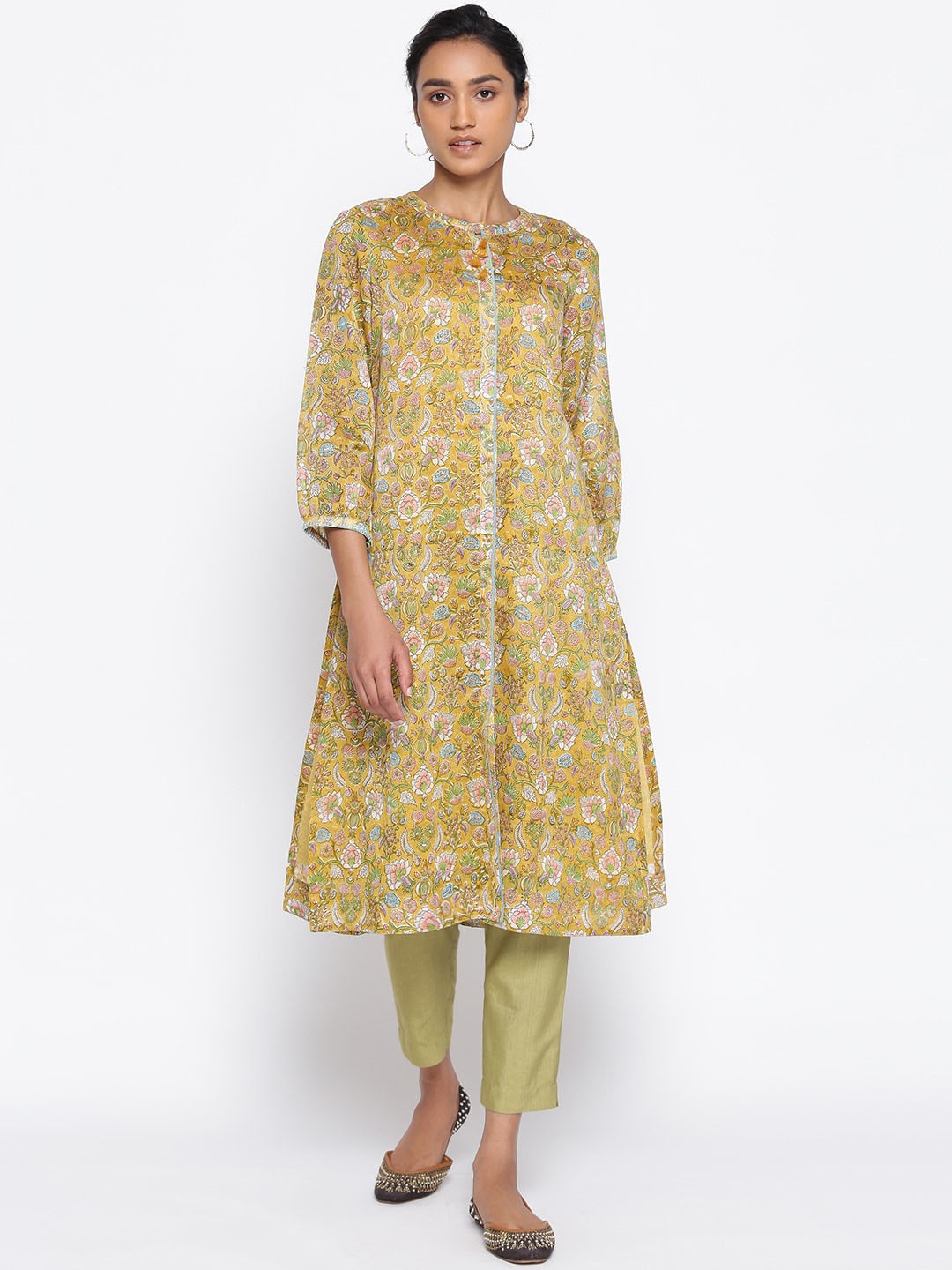 

W The Folksong Collection Women Floral Printed Kurta, Yellow