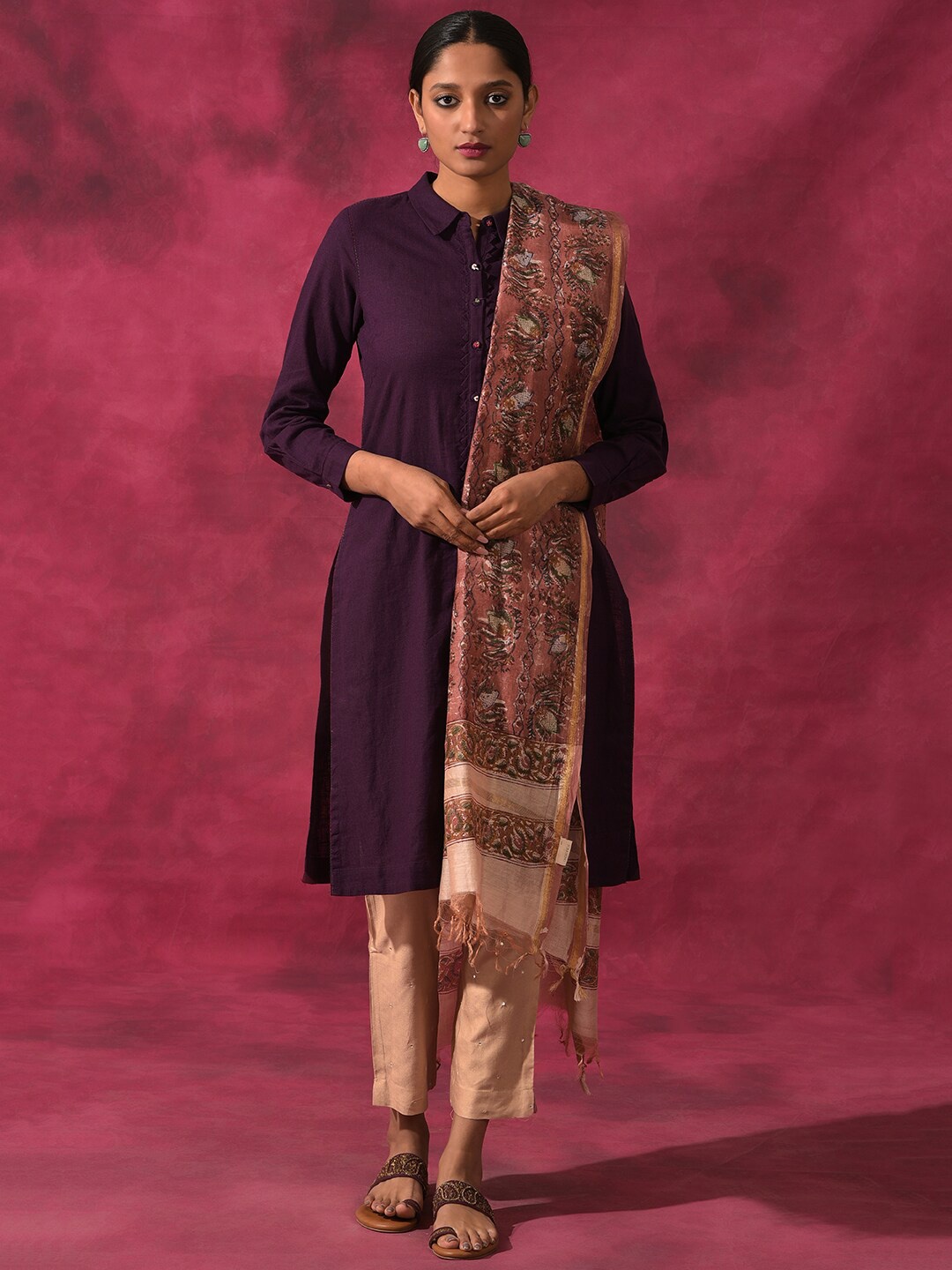 

W The Folksong Ethnic Motifs Printed Dupatta, Peach