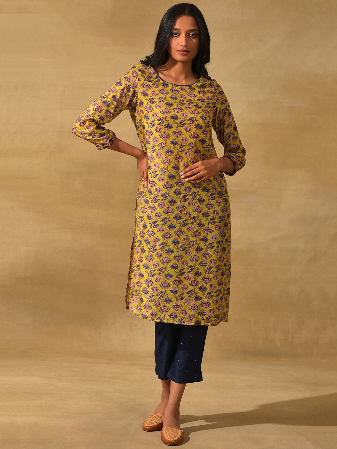 

W The Folksong Floral Printed Kurta, Green