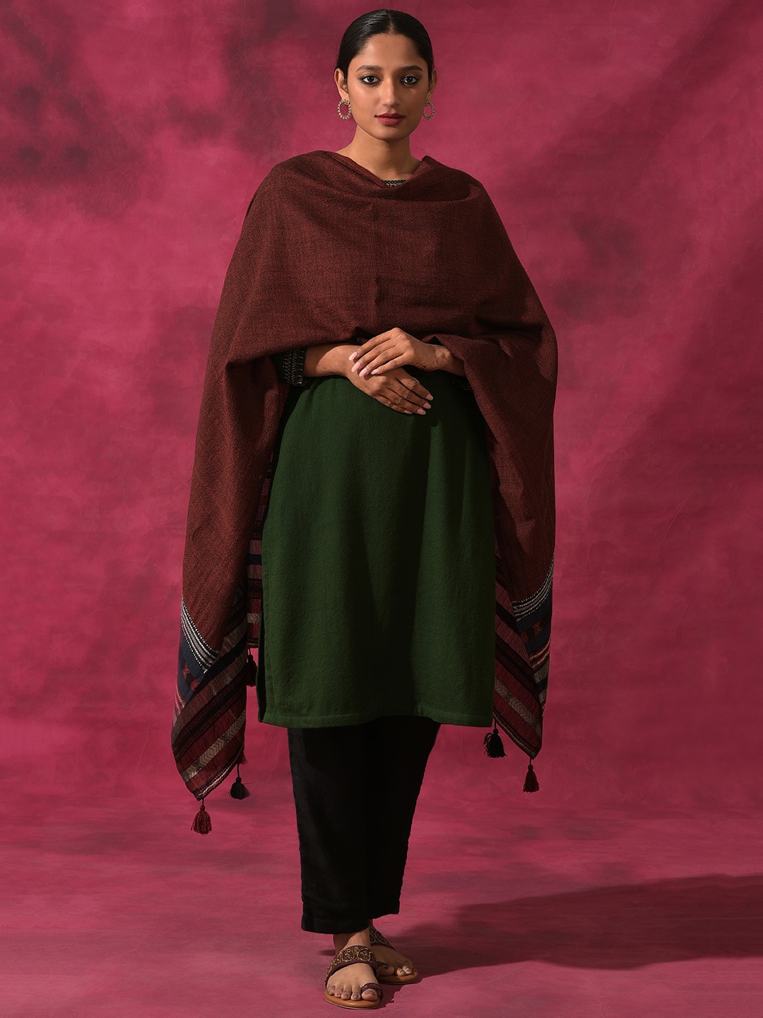 

W The Folksong Collection Women Woven Design Pure Wool Shawl, Green