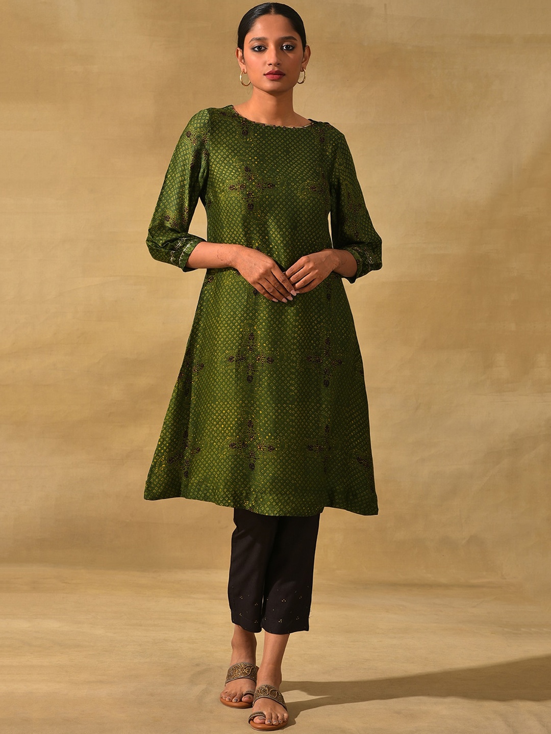 

W The Folksong Collection Women Ethnic Motifs Printed Indie Prints Kurta, Green