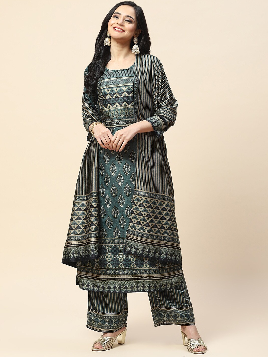 

Meena Bazaar Women Ethnic Motifs Printed Kurta With Palazzos & Dupatta, Green