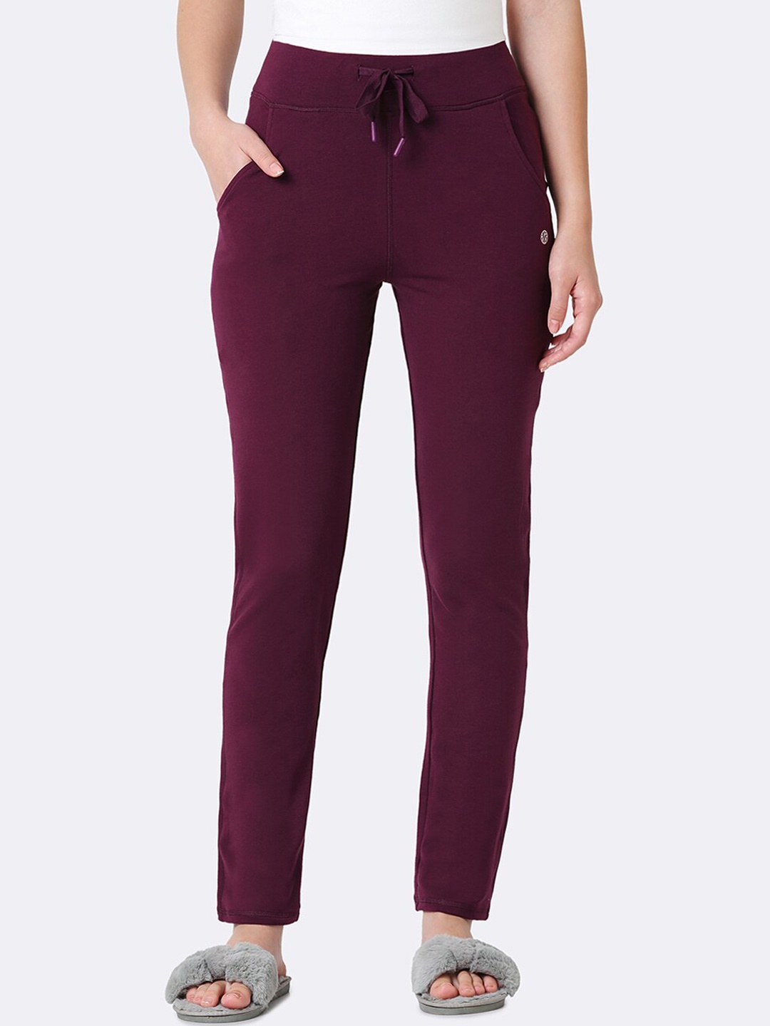 

Van Heusen Women Smart Tech+ Easy Stain Release Lounge Pants, Burgundy