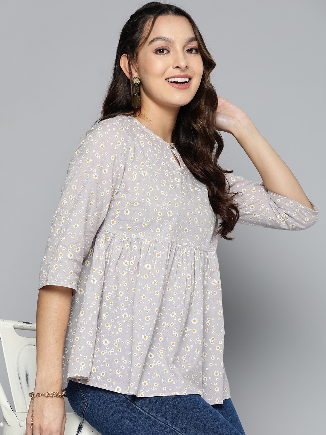 

HERE&NOW Grey Floral Print Keyhole Neck Peplum Top