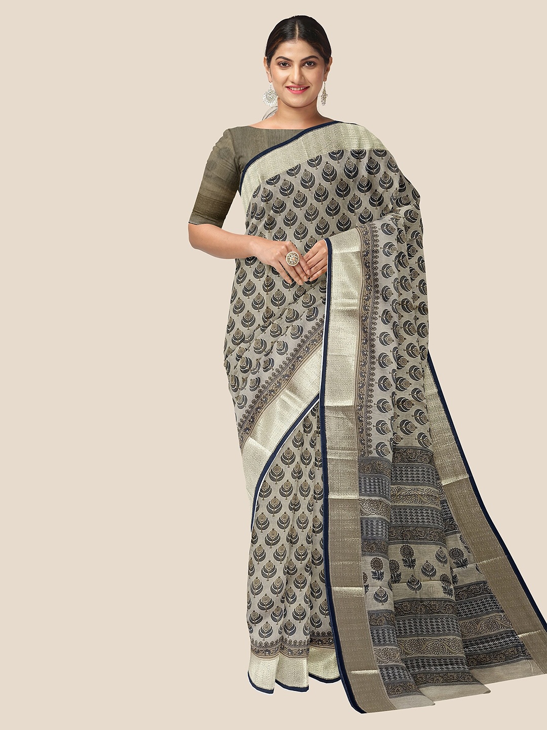 

The Chennai Silks Floral Zari Pure Cotton Kanjeevaram Saree, Grey
