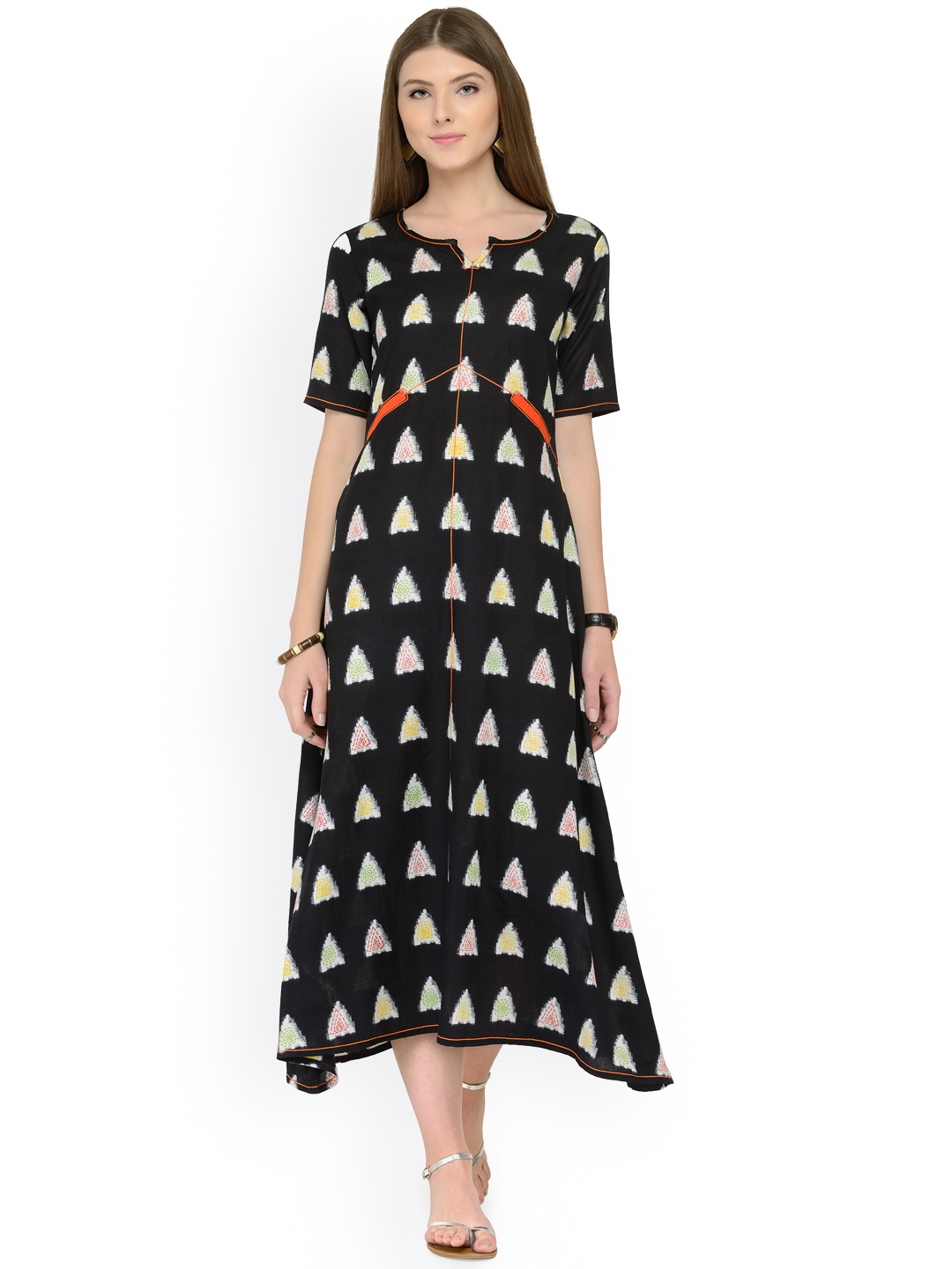 

Varanga Women Black & White Printed Kaftan Dress