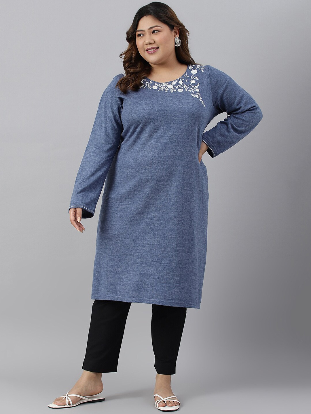 

W Women Plus Size Thread Work Acrylic Kurta, Blue