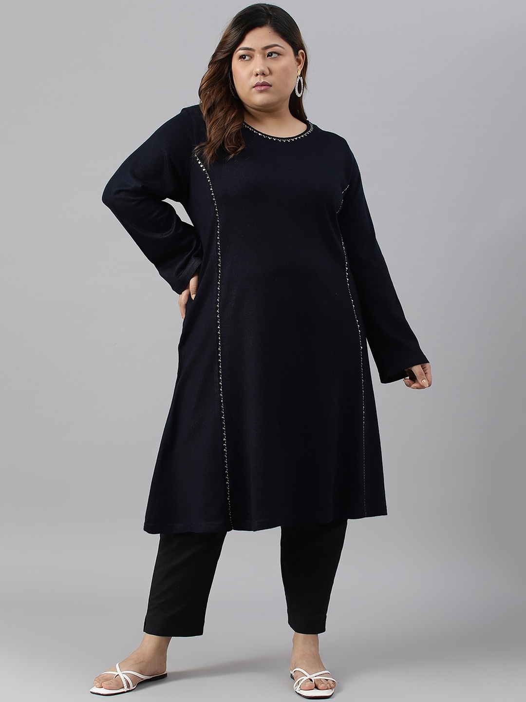 

W Women Plus Size Indigo Acrylic Kurta, Navy blue