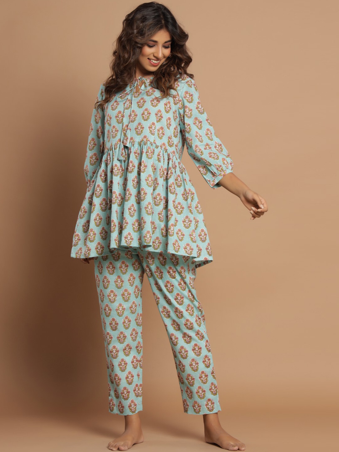 

JISORA Women Floral Printed Pure Cotton Night suit, Turquoise blue