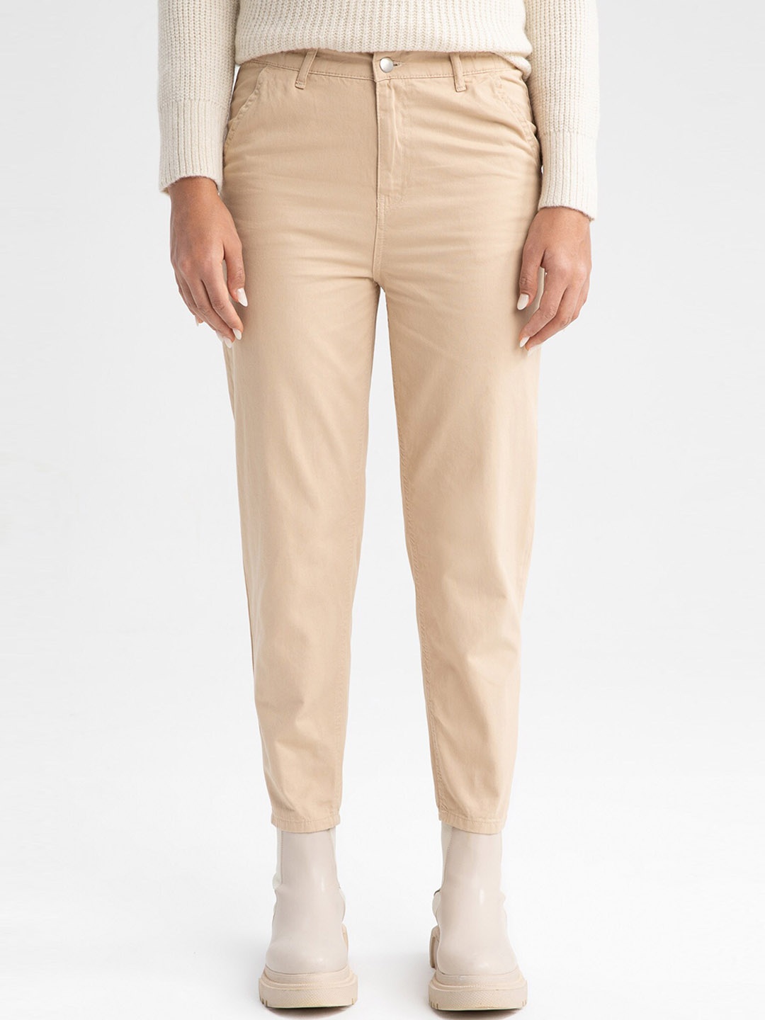 

DeFacto Women Pure Cotton Trousers, Beige