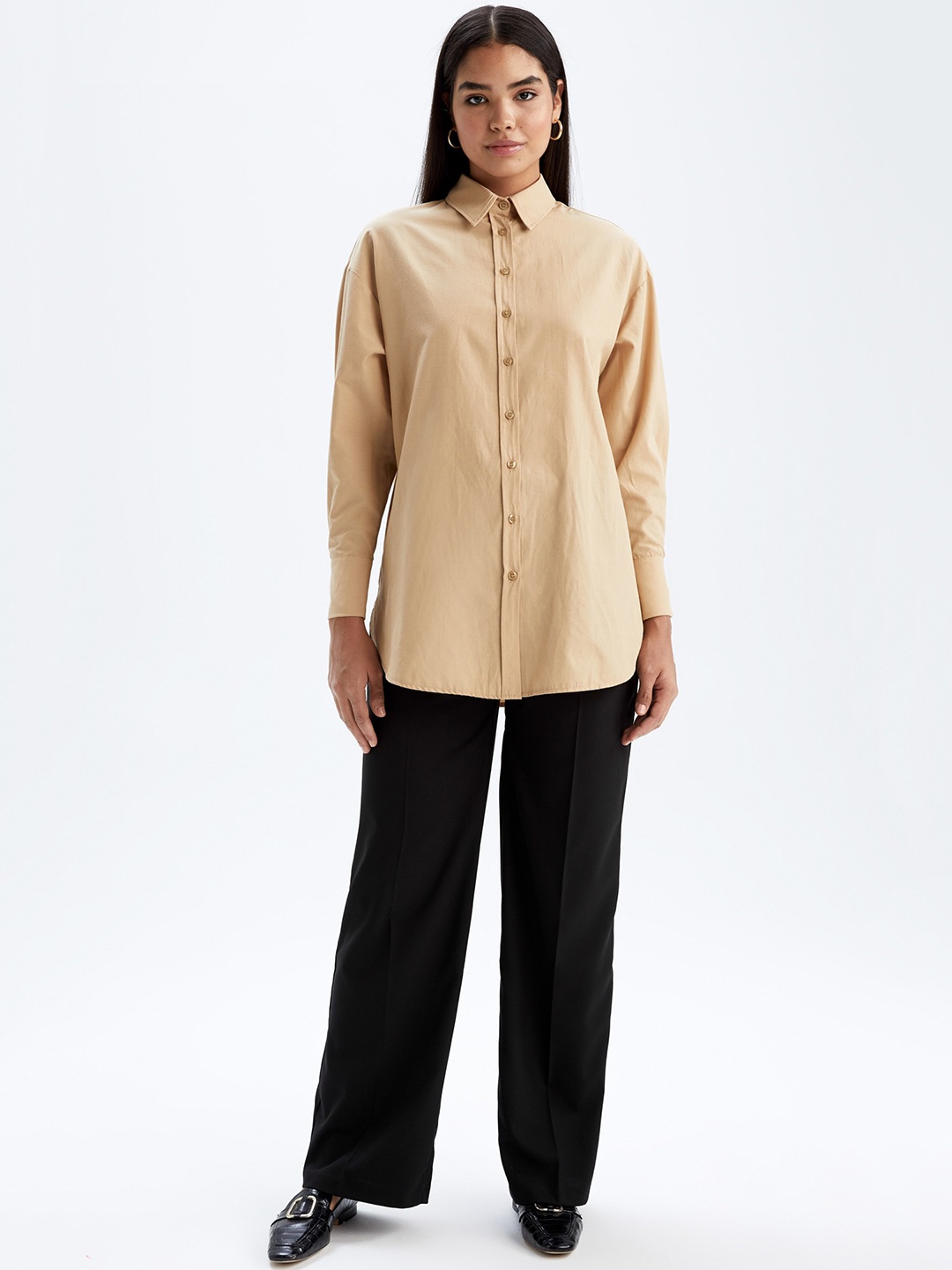

DeFacto Women Mid Rise Straight Fit Parallel Trousers, Black