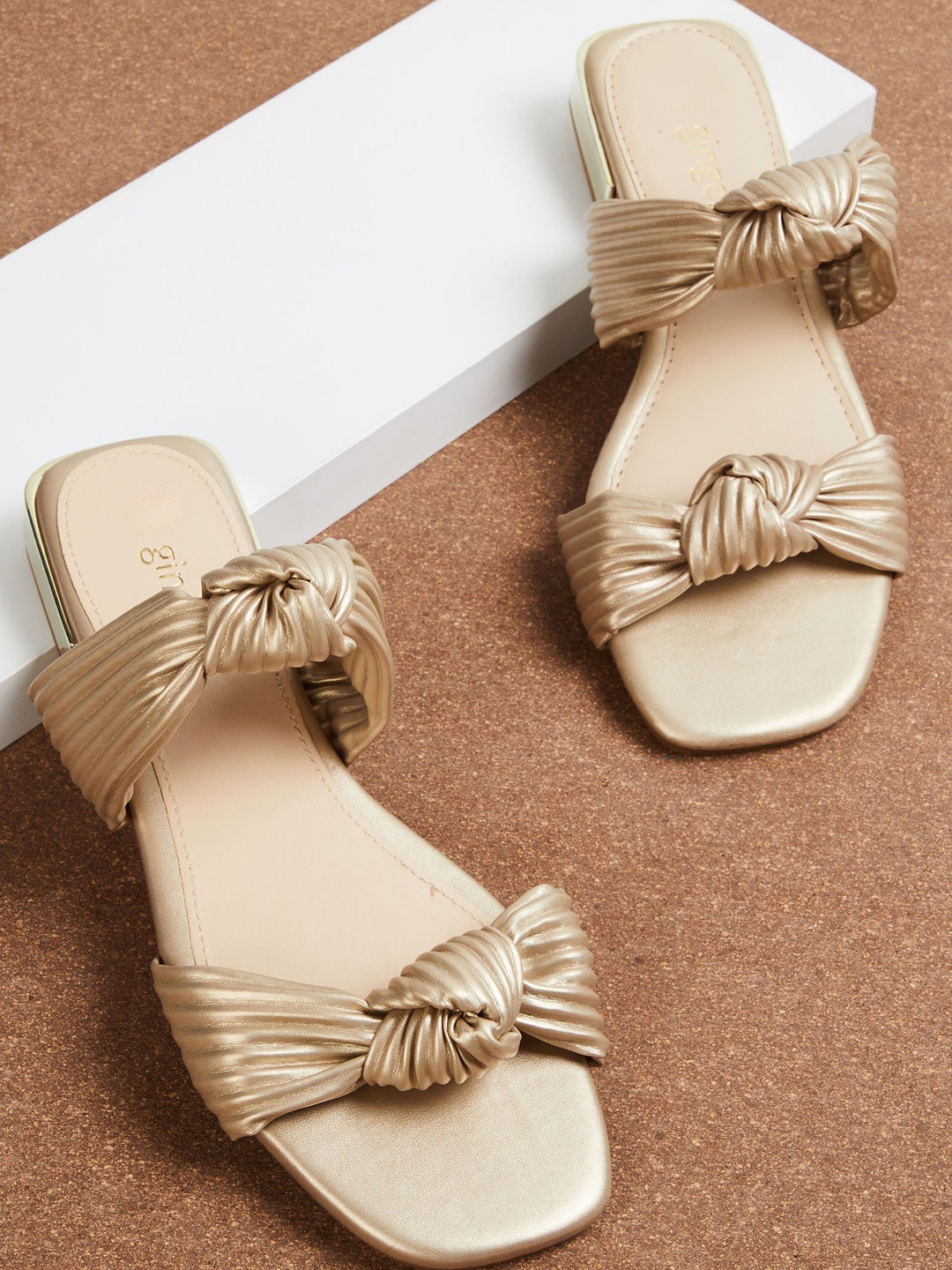 

Ginger by Lifestyle Women Gold-Toned Textured Open Toe Flats