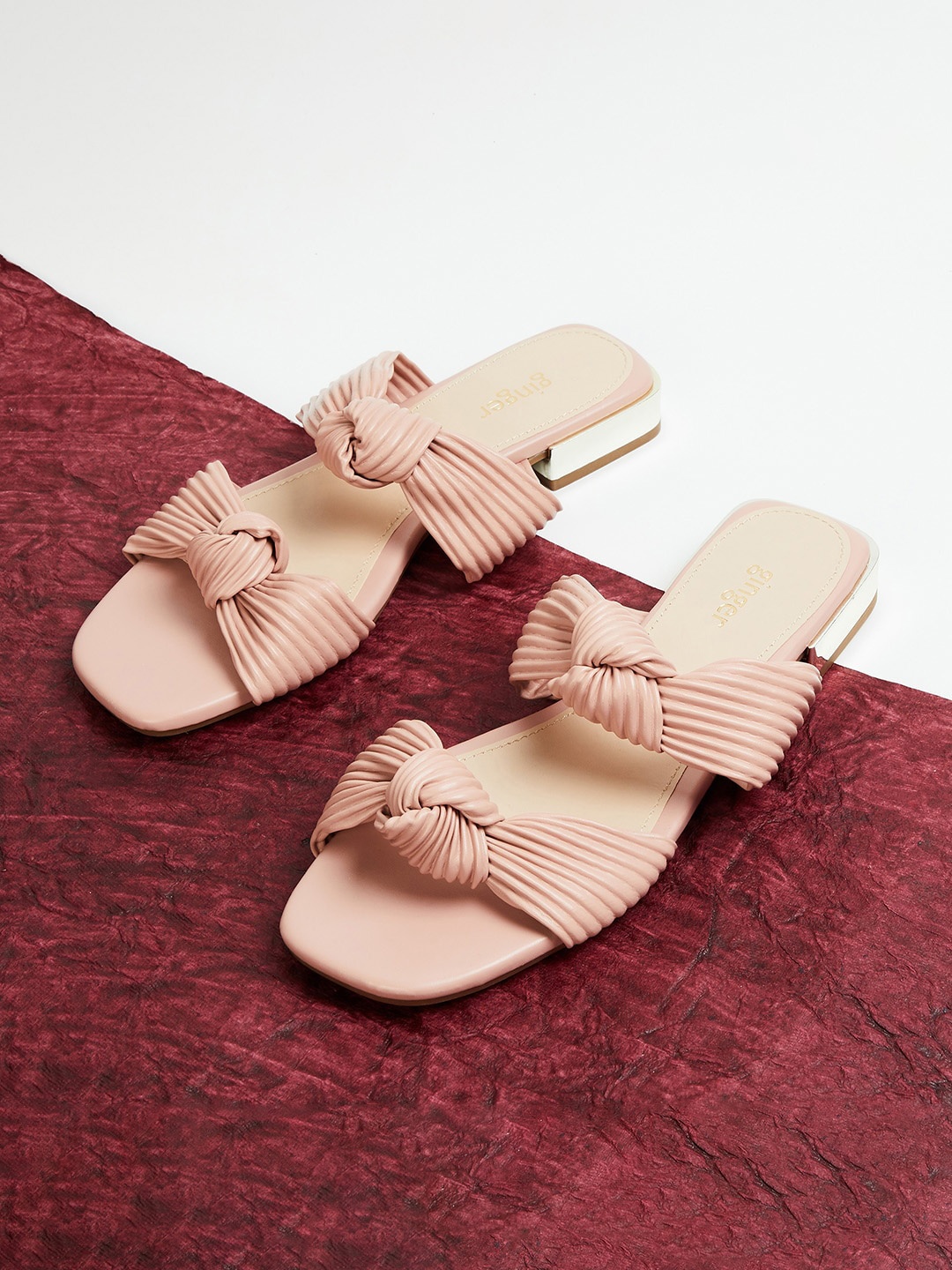 

Ginger by Lifestyle Women Textured Open Toe Flats, Peach