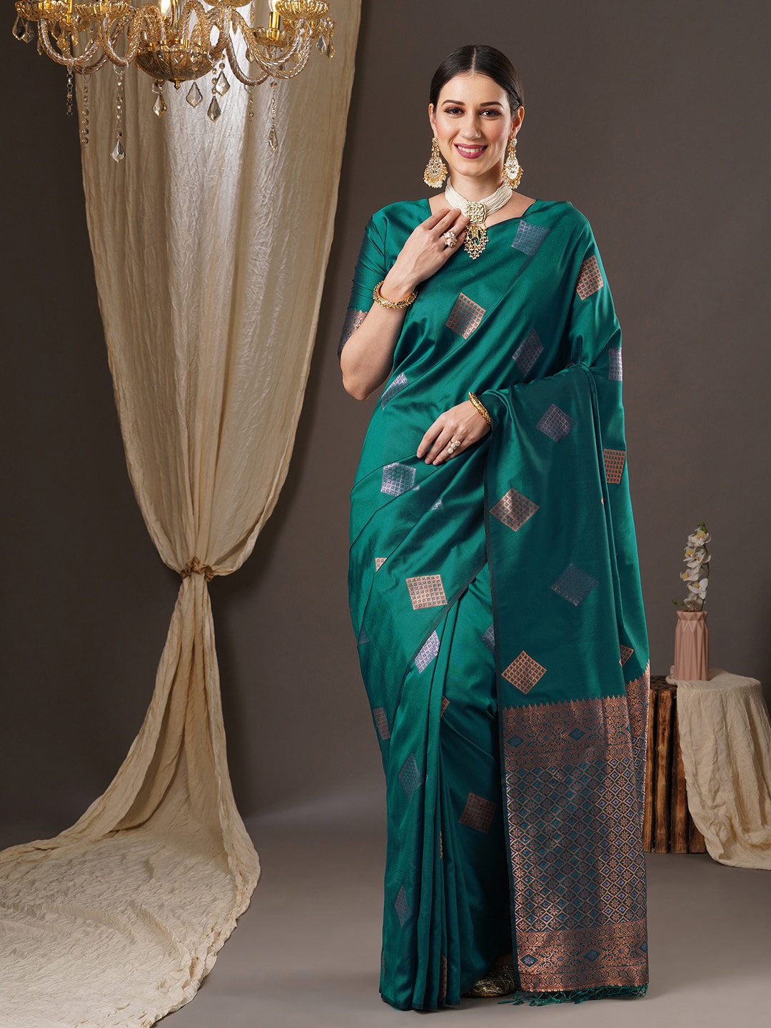 

Anouk Zari Silk Blend Banarasi Saree, Teal