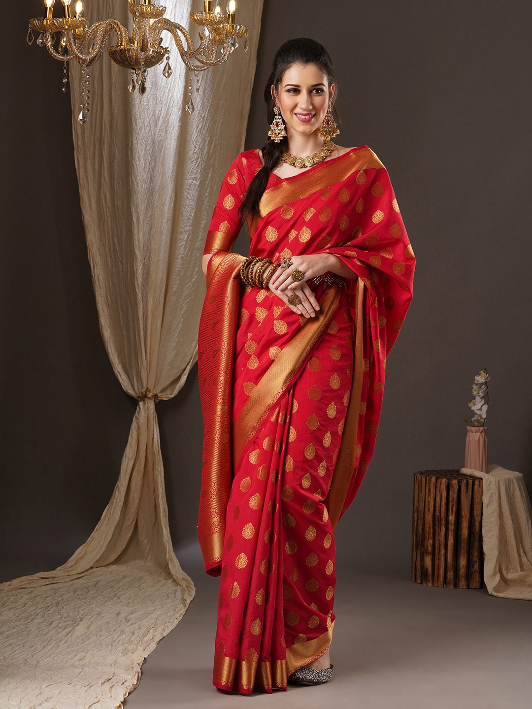 

Anouk Ethnic Motifs Zari Banarasi Saree, Red