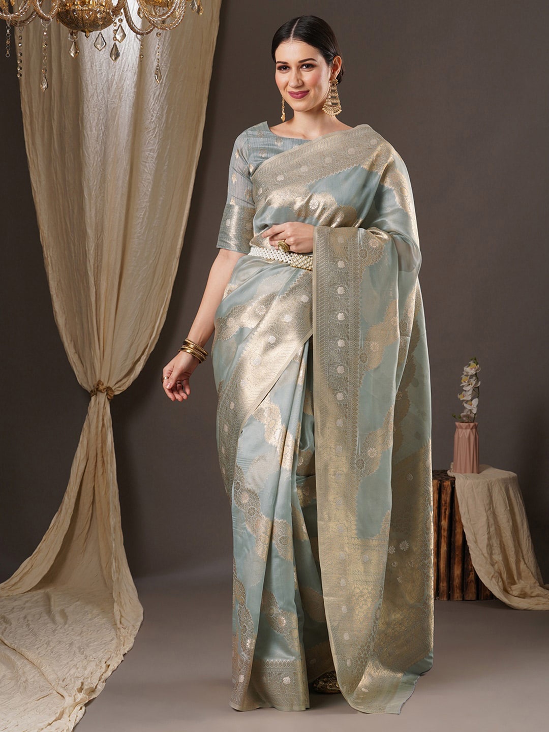 

Anouk Floral Zari Organza Banarasi Saree, Grey