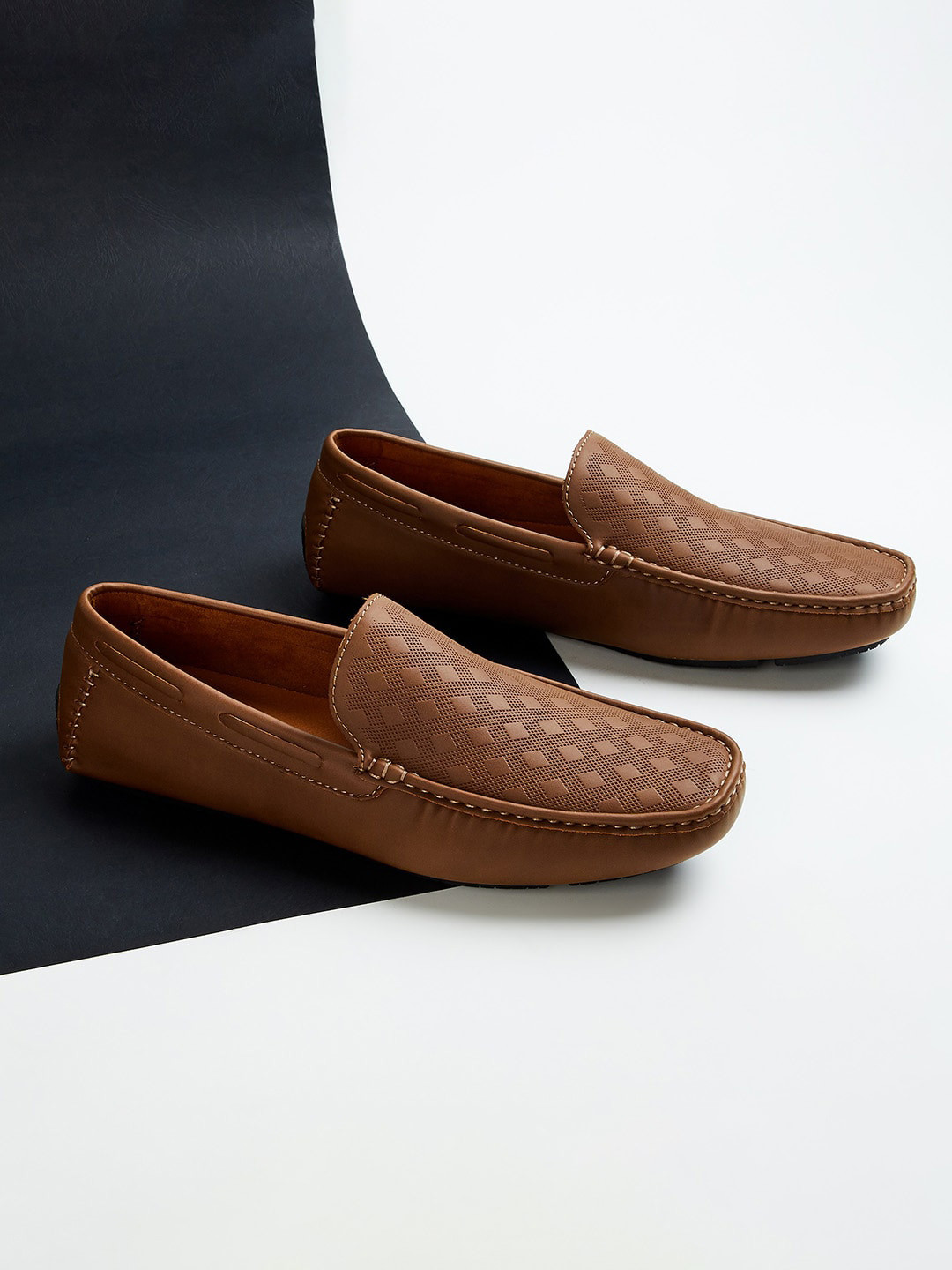 

CODE by Lifestyle Men Textured Formal Loafers, Brown