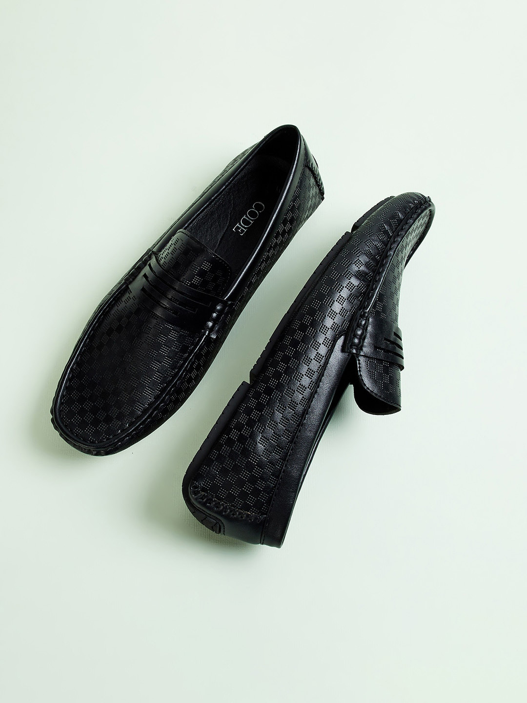 

CODE by Lifestyle Men Textured Formal Loafers, Black
