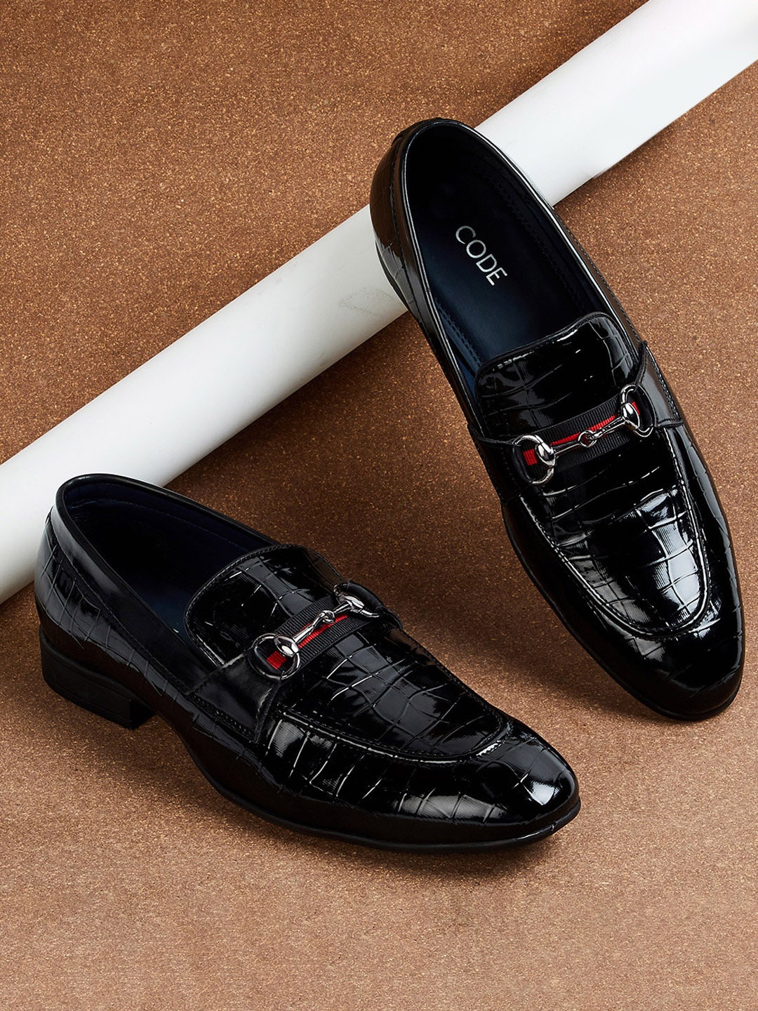 

CODE by Lifestyle Men Textured Formal Loafers, Black