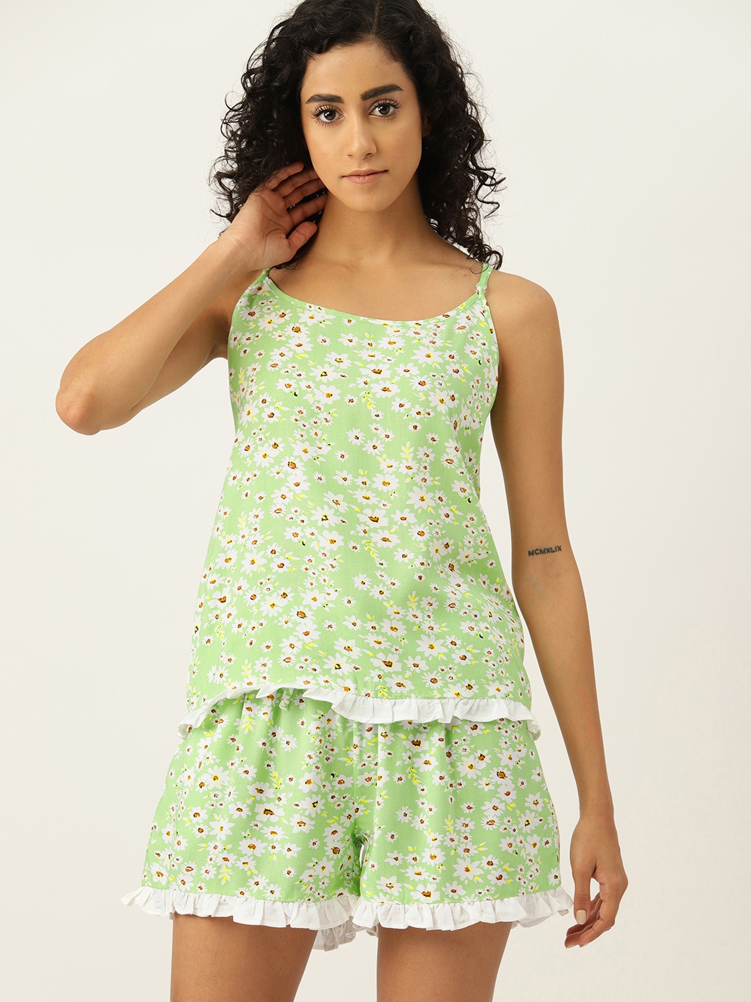 

ETC Women Frill Detailed Floral Printed Night suit, Green