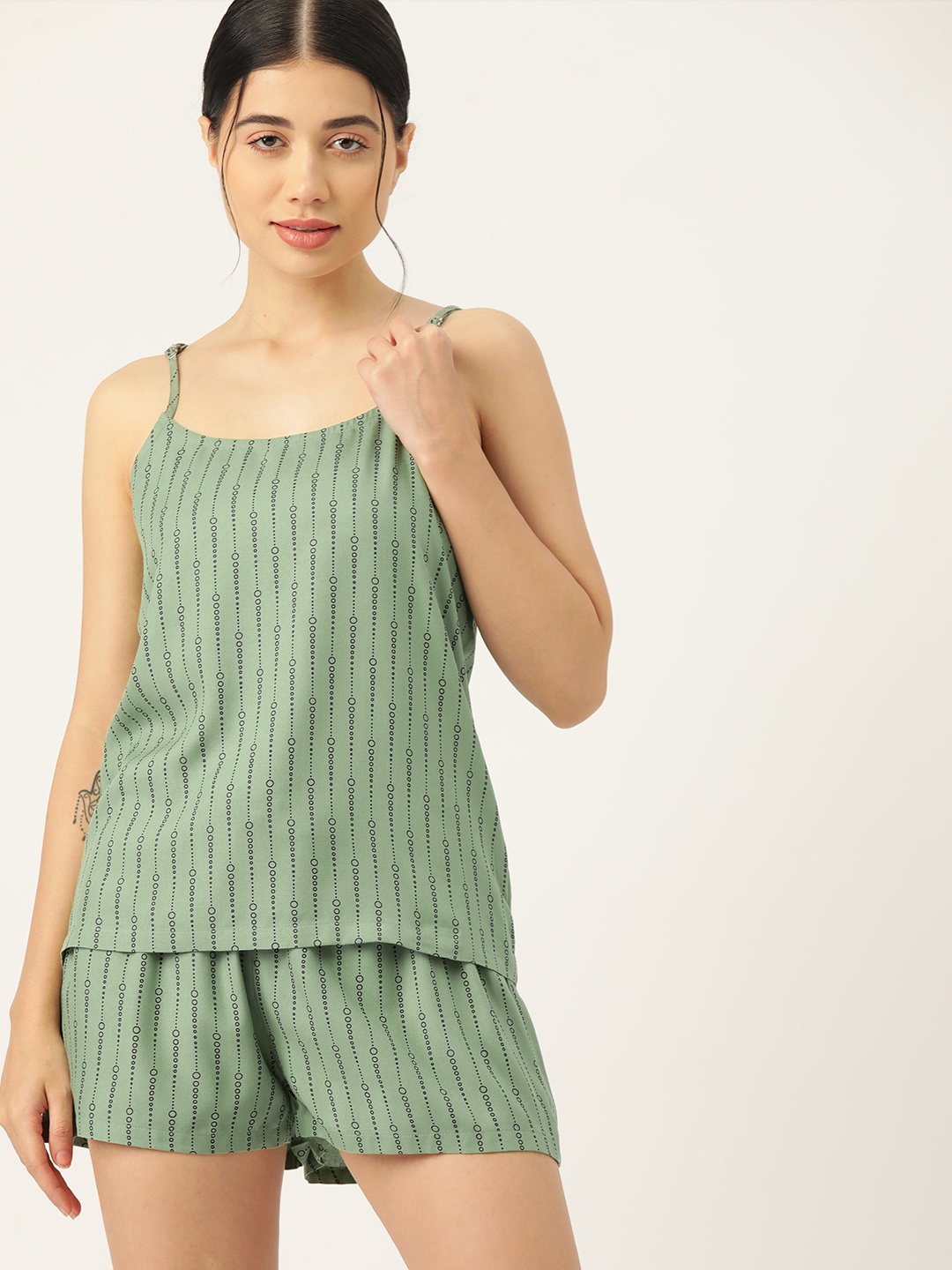 

ETC Women Geometric Print Shorts Set, Green