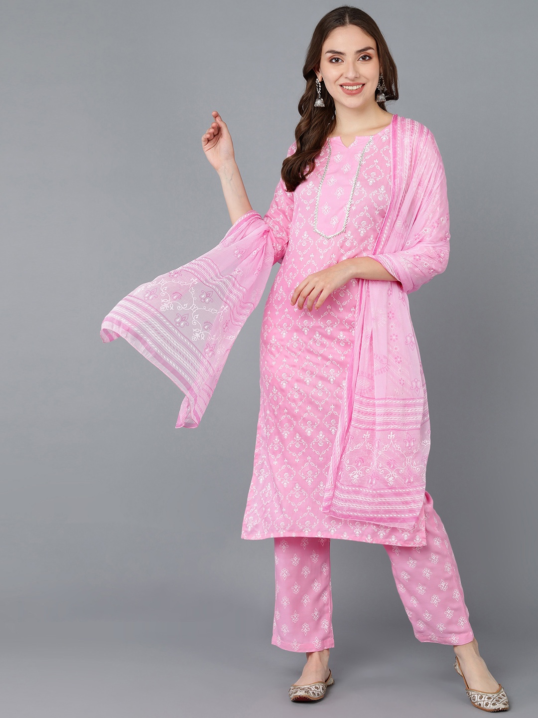 

VAHSON Ethnic Motifs Printed Notch Neck Kurta with Trousers & Dupatta, Pink