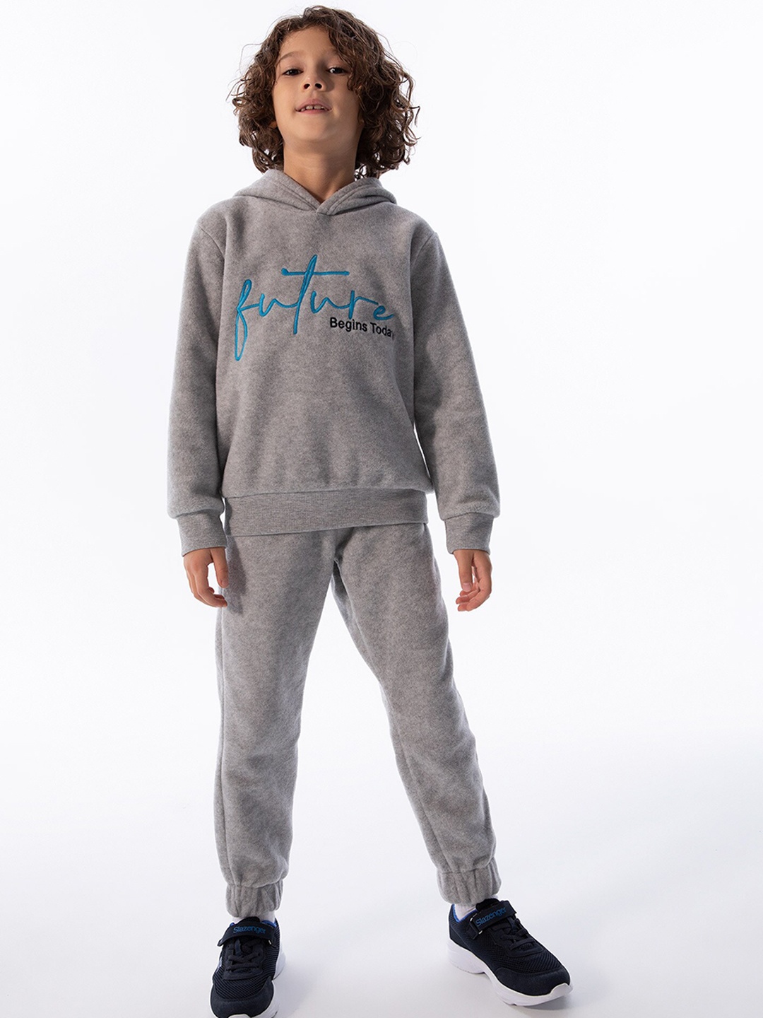 

DeFacto Boys Mid-Rise Regular Fit Joggers, Grey
