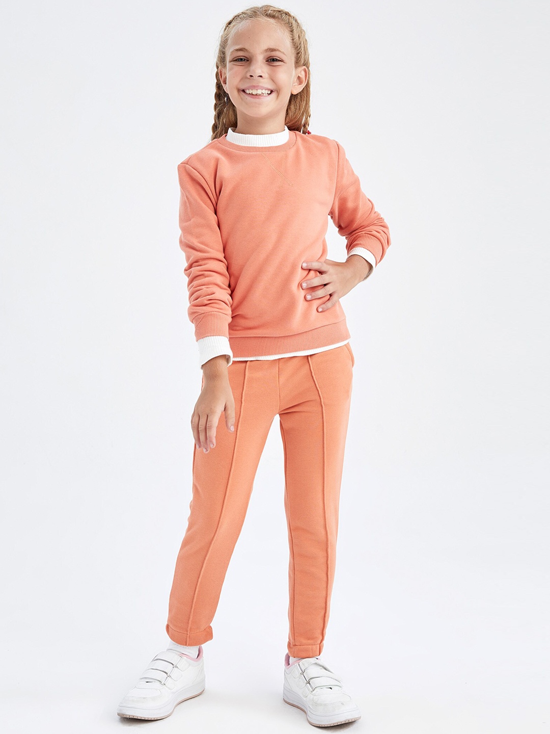 

DeFacto Girls Mid Rise Regular Fit Trousers, Orange