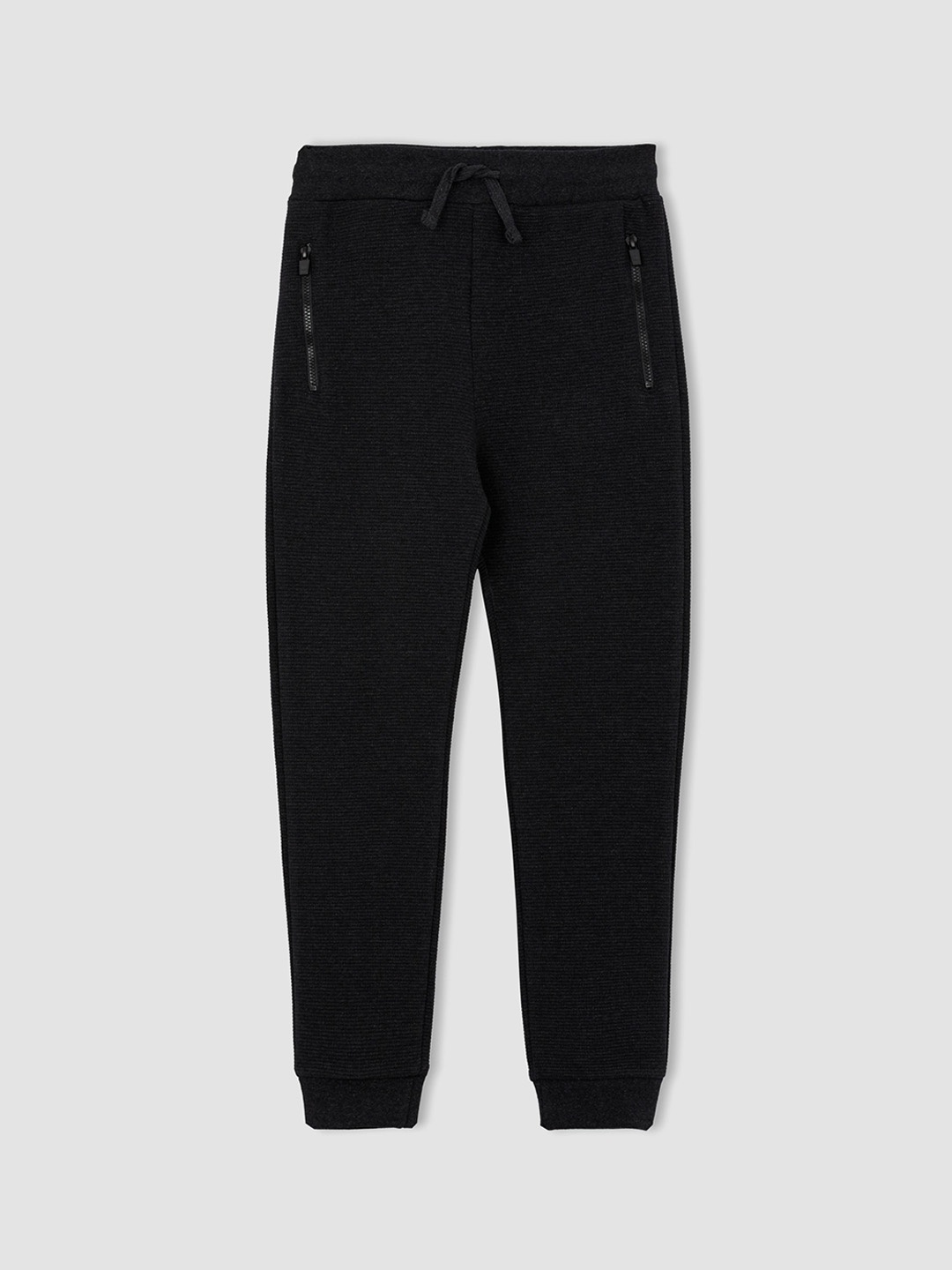 

DeFacto Boys Mid Rise Regular Fit Joggers, Na