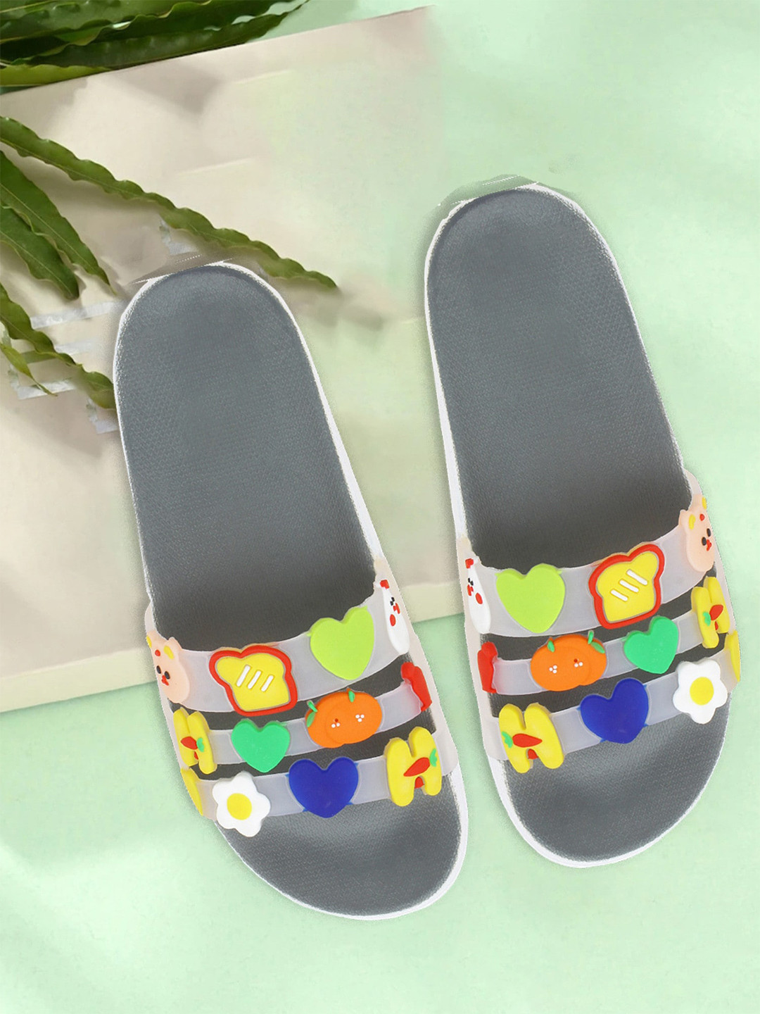 

Pampy Angel Women Rubber Sliders, Grey