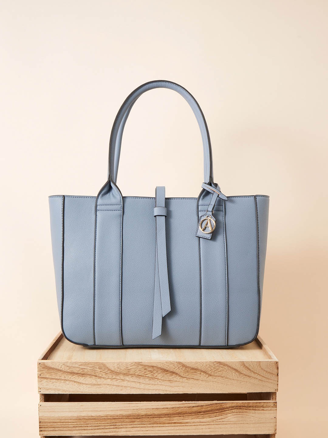 

Accessorize London Women Faux Leather Multi Function Work Handheld Bag, Blue
