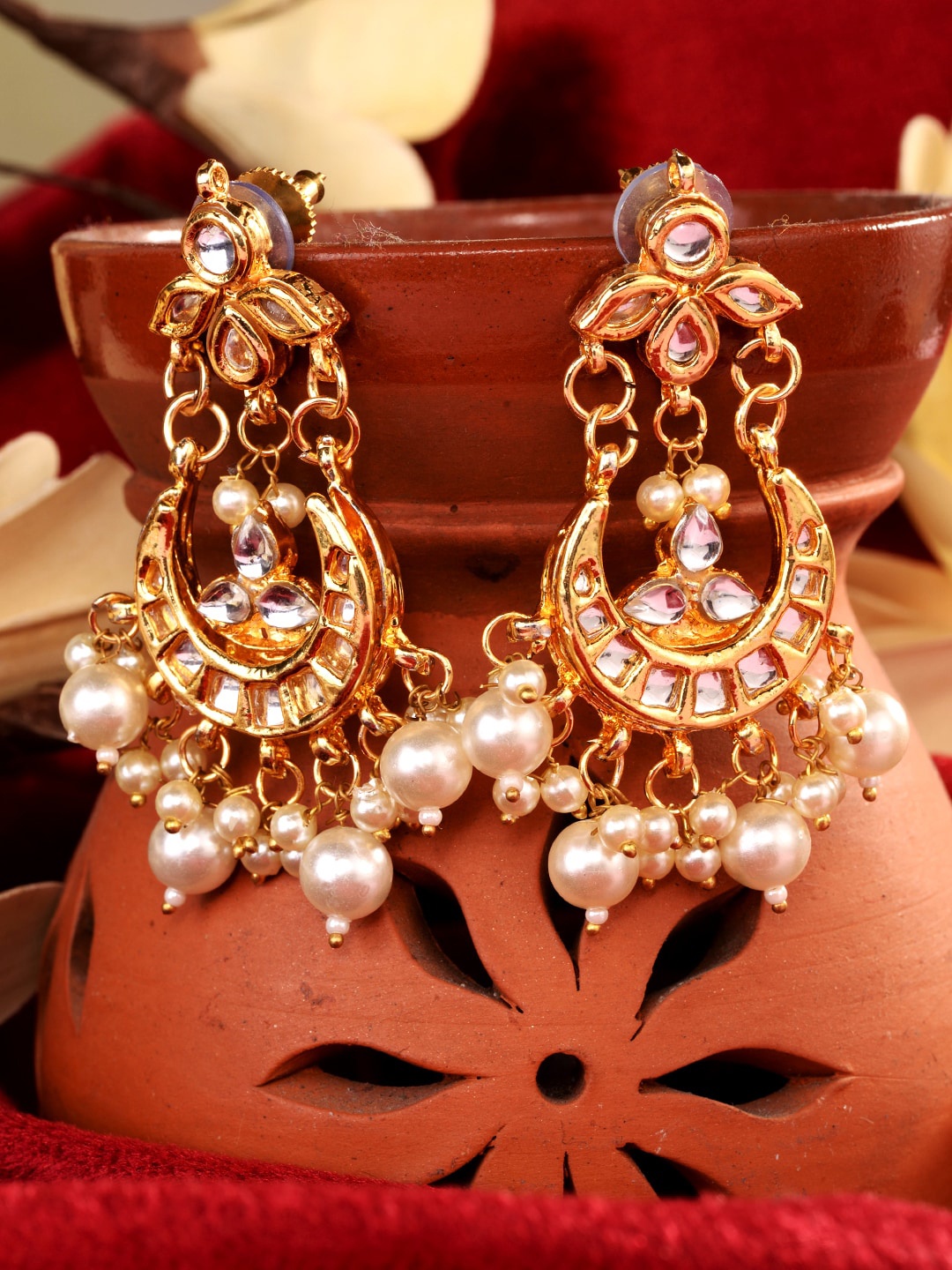 

Saraf RS Jewellery Gold Plated Contemporary Chandbalis Earrings