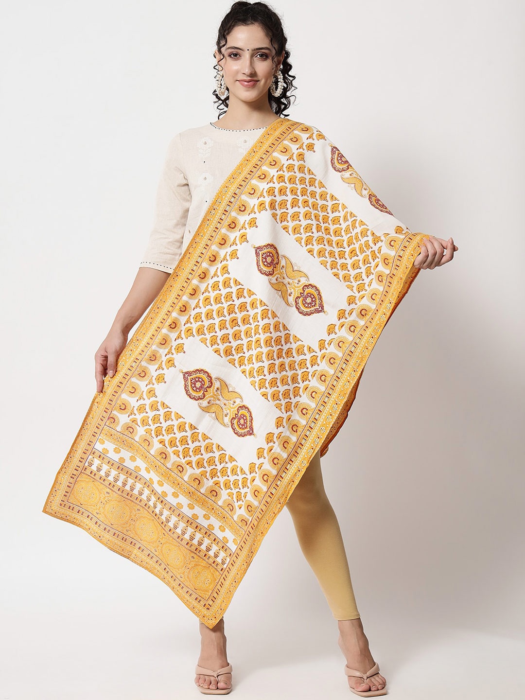 

Nehamta Mustard & Red Printed Organza Foil Print Dupatta