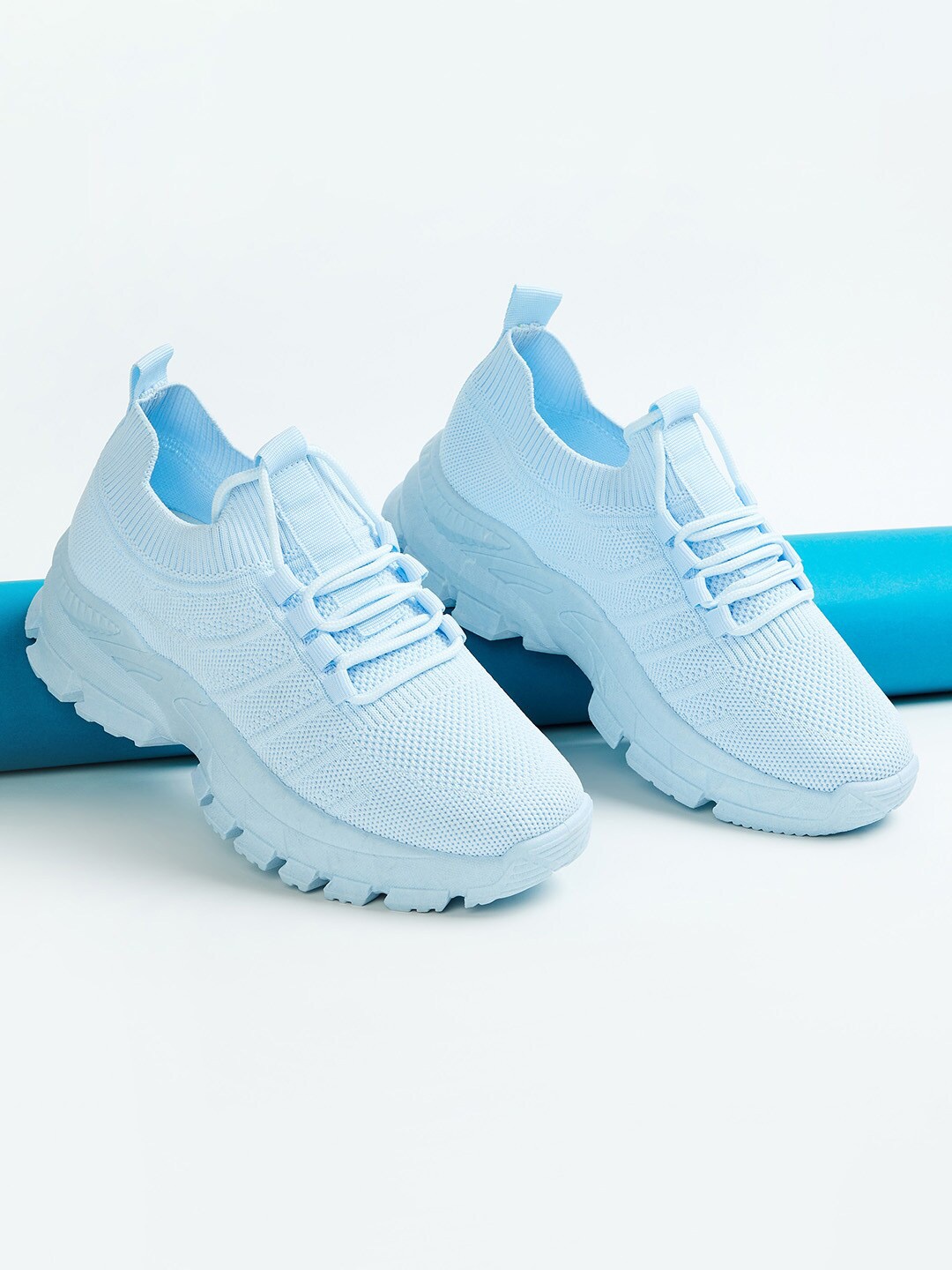 

Ginger by Lifestyle Women Woven Design Sneakers, Blue